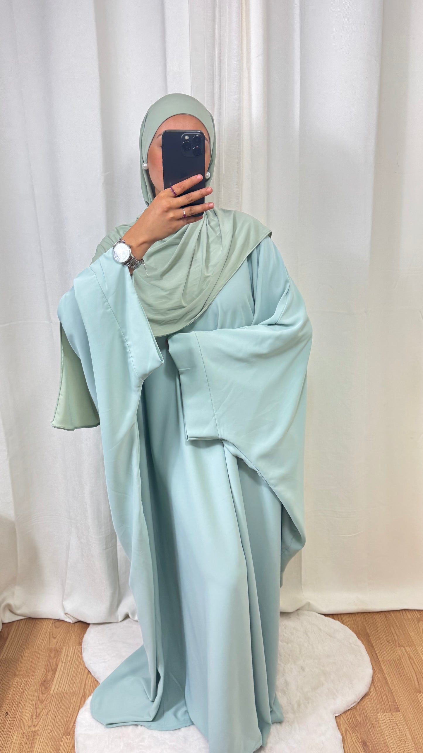 ABAYA SAOUDIENNE ELEGANCE - VERT D’EAU