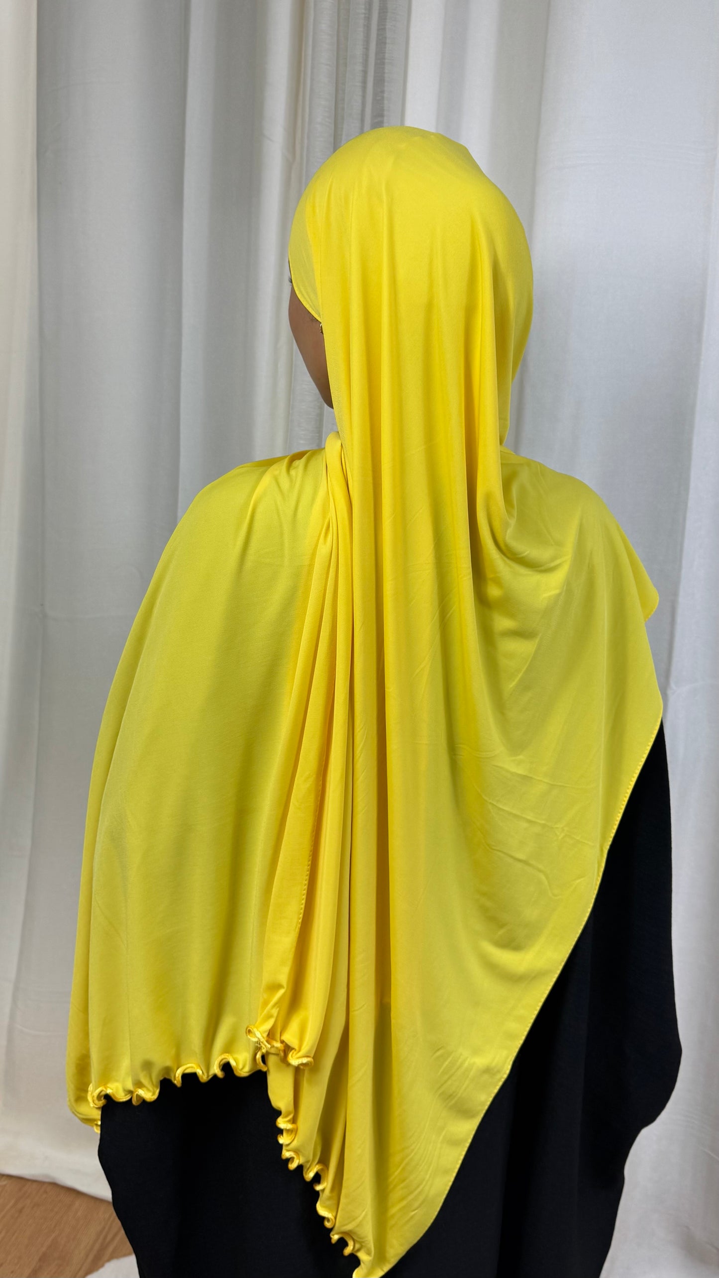 JERSEY PREMIUM BOUCLE SATIN - JAUNE