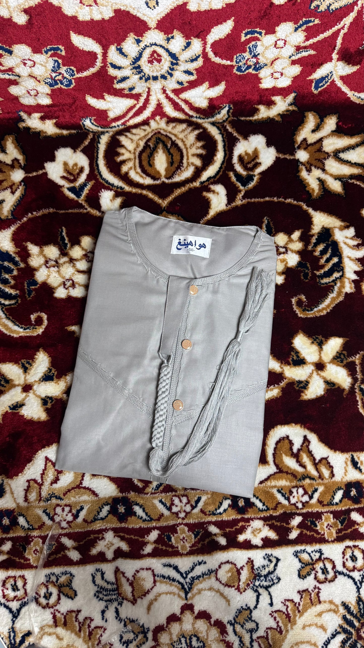 QAMIS MADY - GRIS