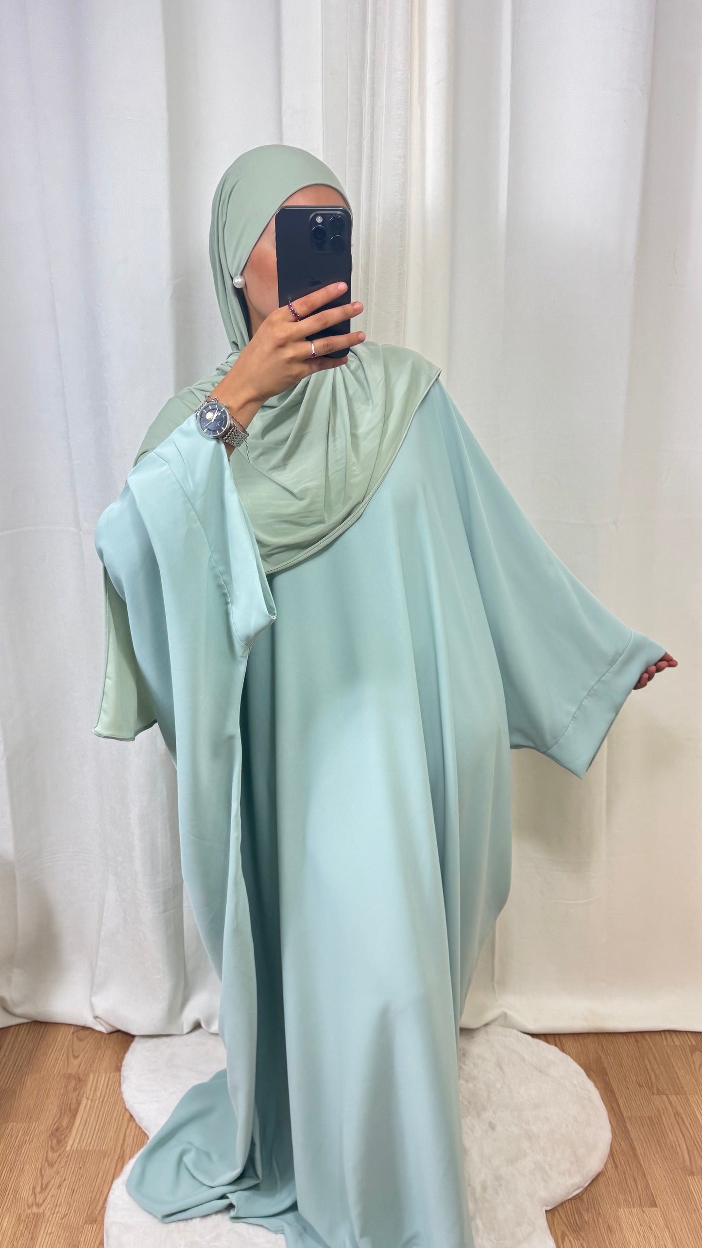 ABAYA SAOUDIENNE ELEGANCE - VERT D’EAU