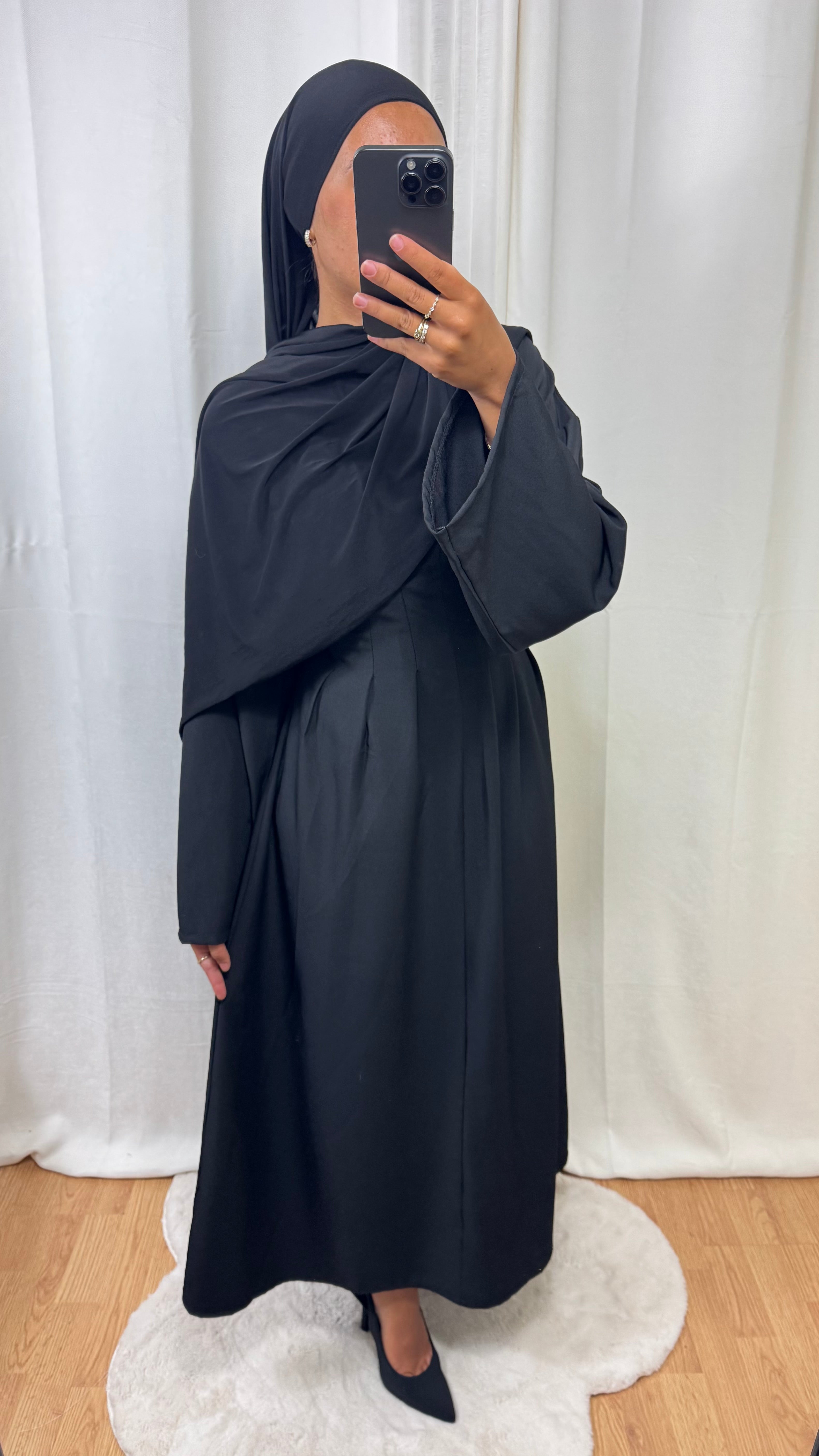 ROBE CINTRÉE - NOIR