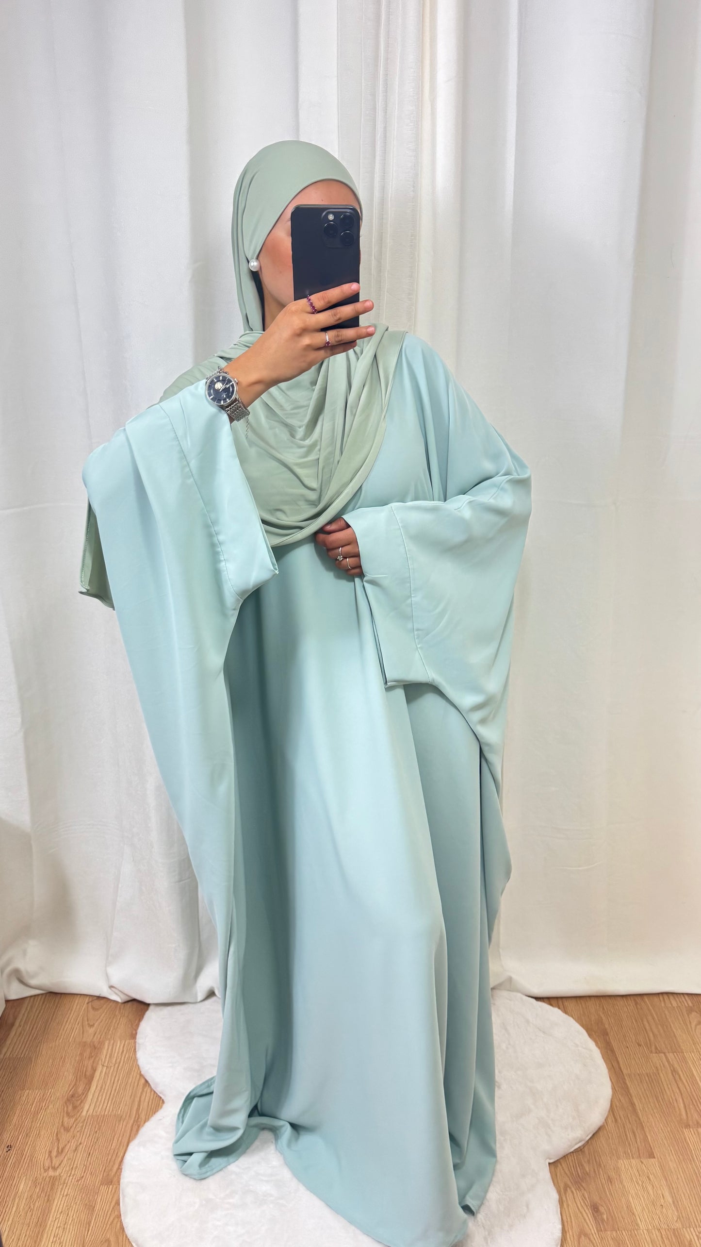 ABAYA SAOUDIENNE ELEGANCE - VERT D’EAU