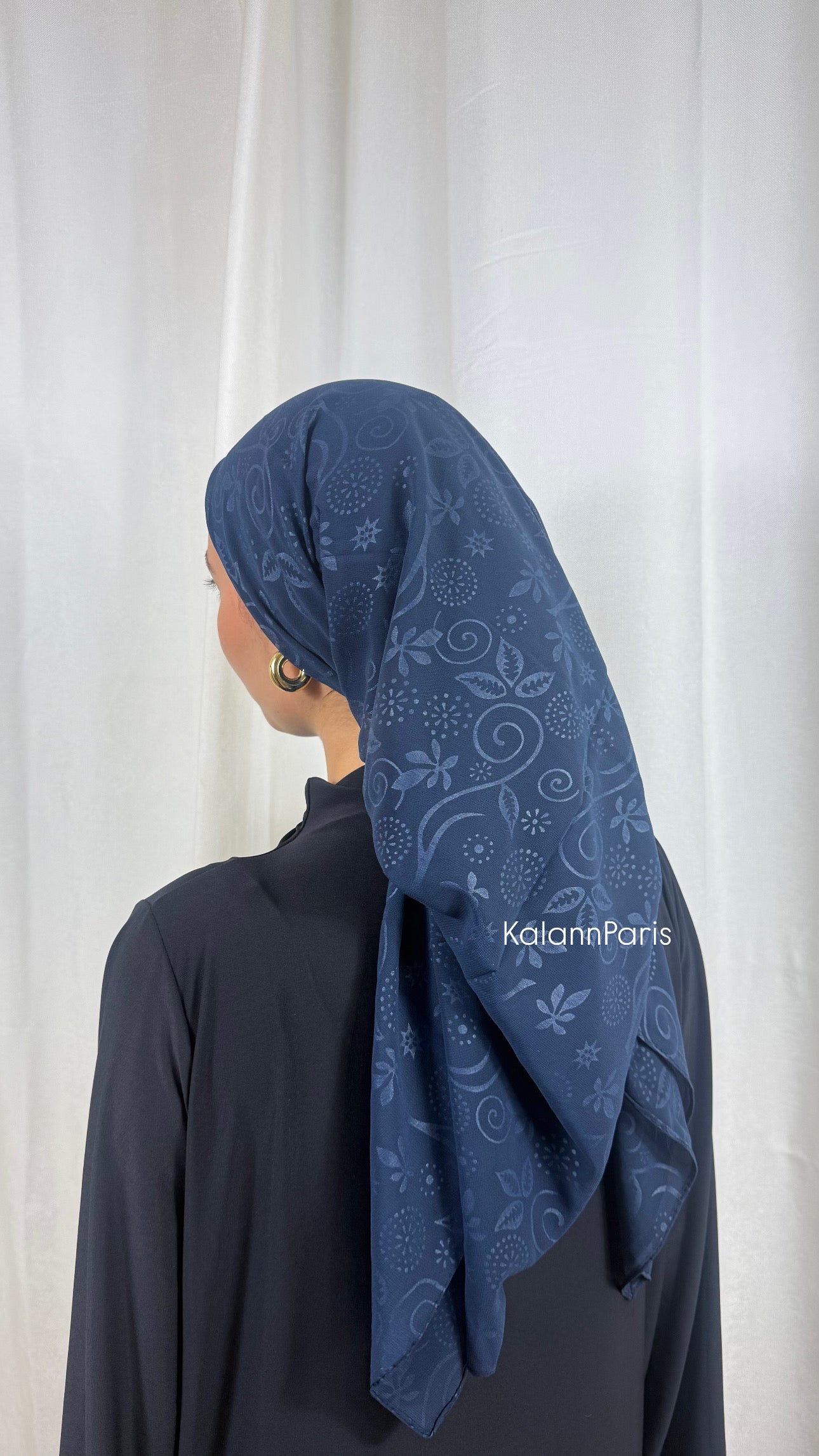 CARRÉ MOUSSELINE À MOTIF - BLEU MARINE