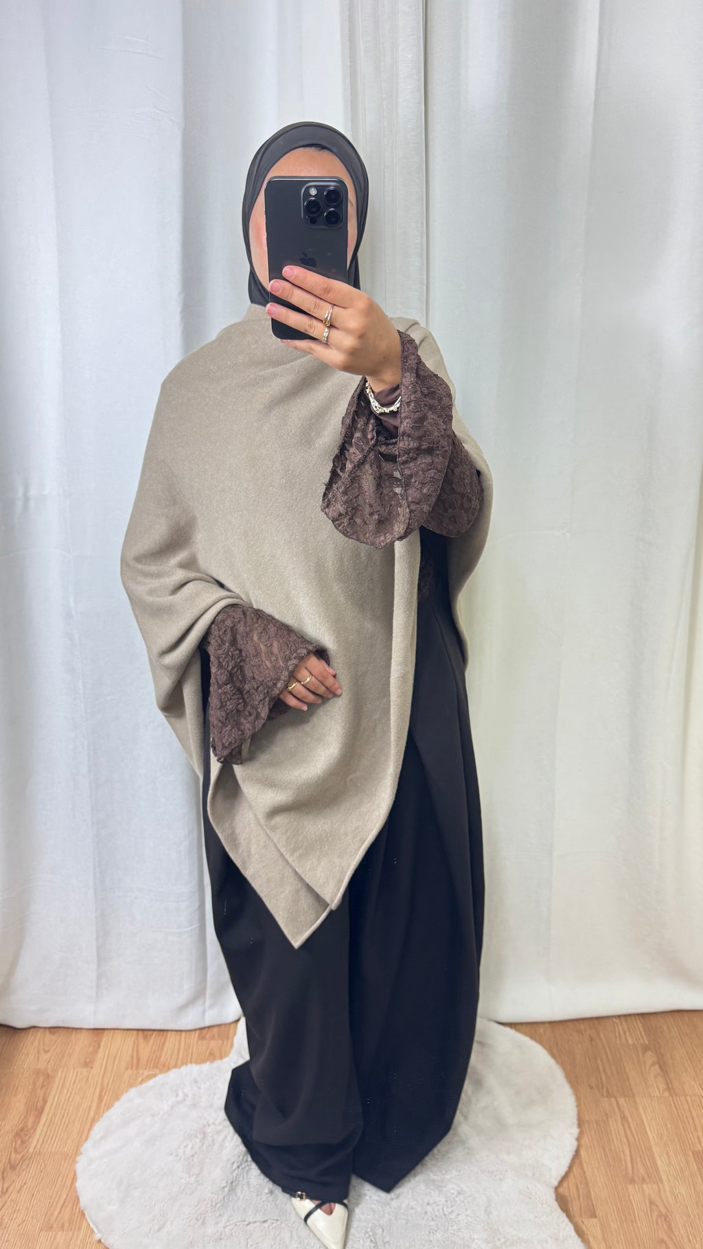 CAPE - BEIGE