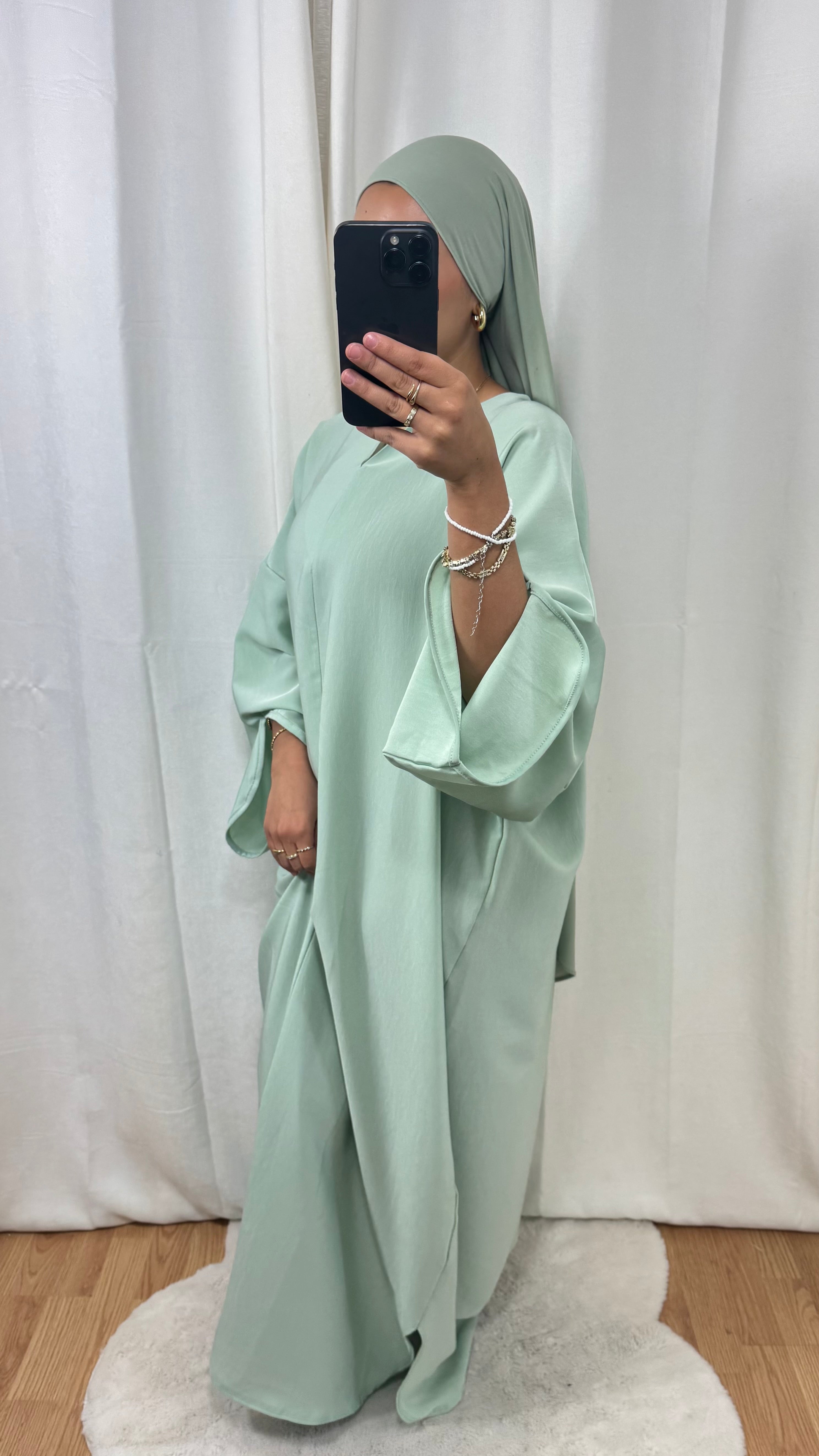 ABAYA DISTINGUÉE - VERT PASTEL