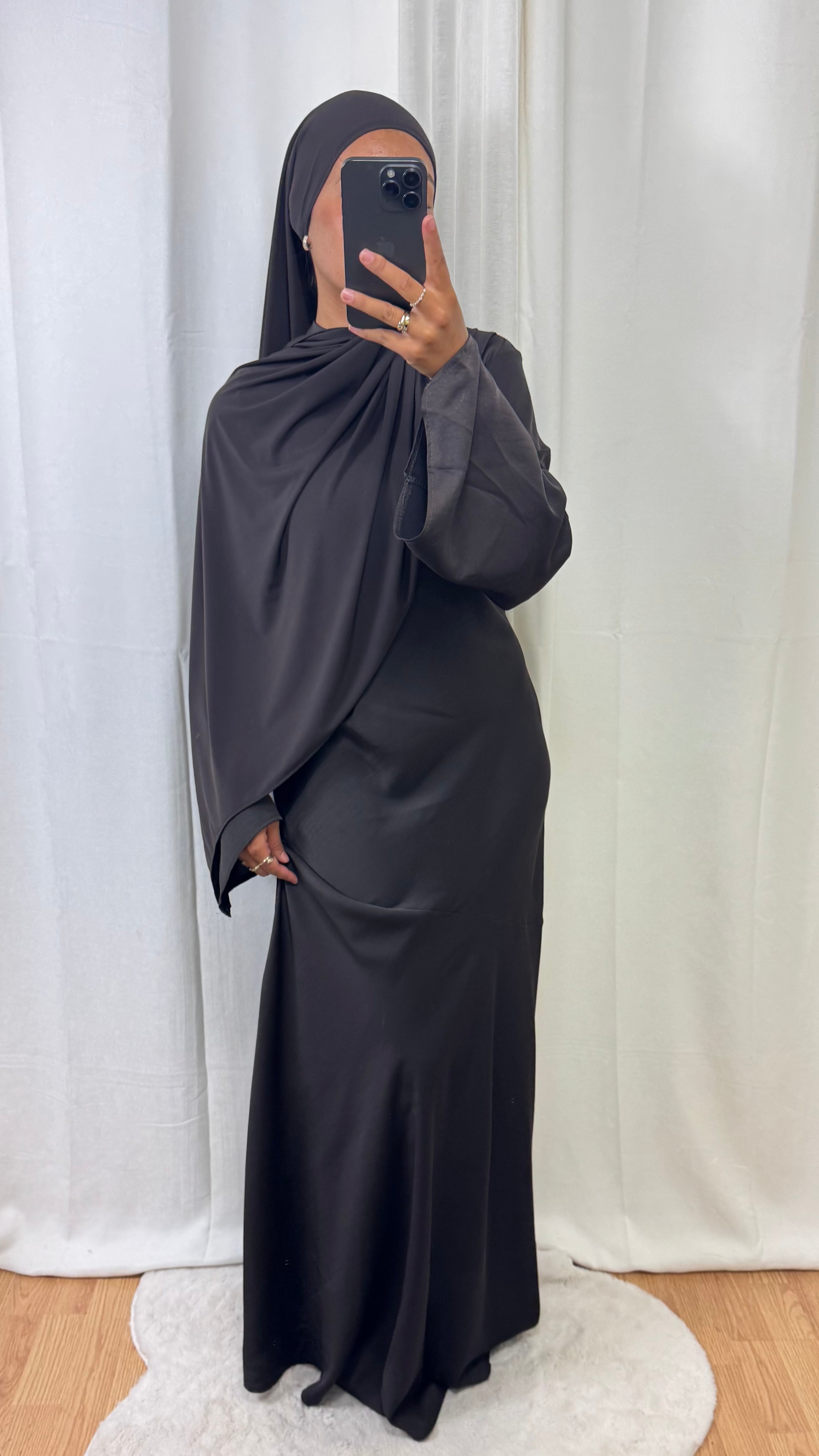 ROBE SATINÉE - MARRON