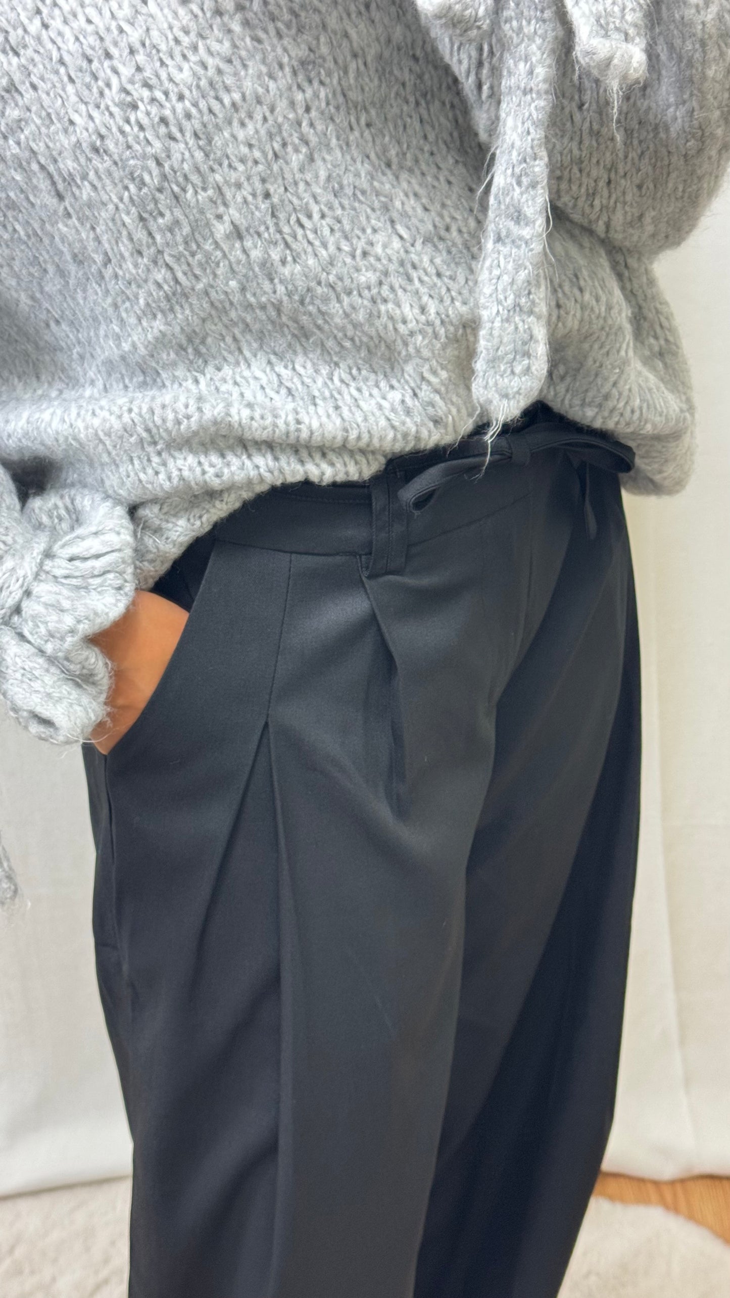 PANTALON À PINCE - NOIR
