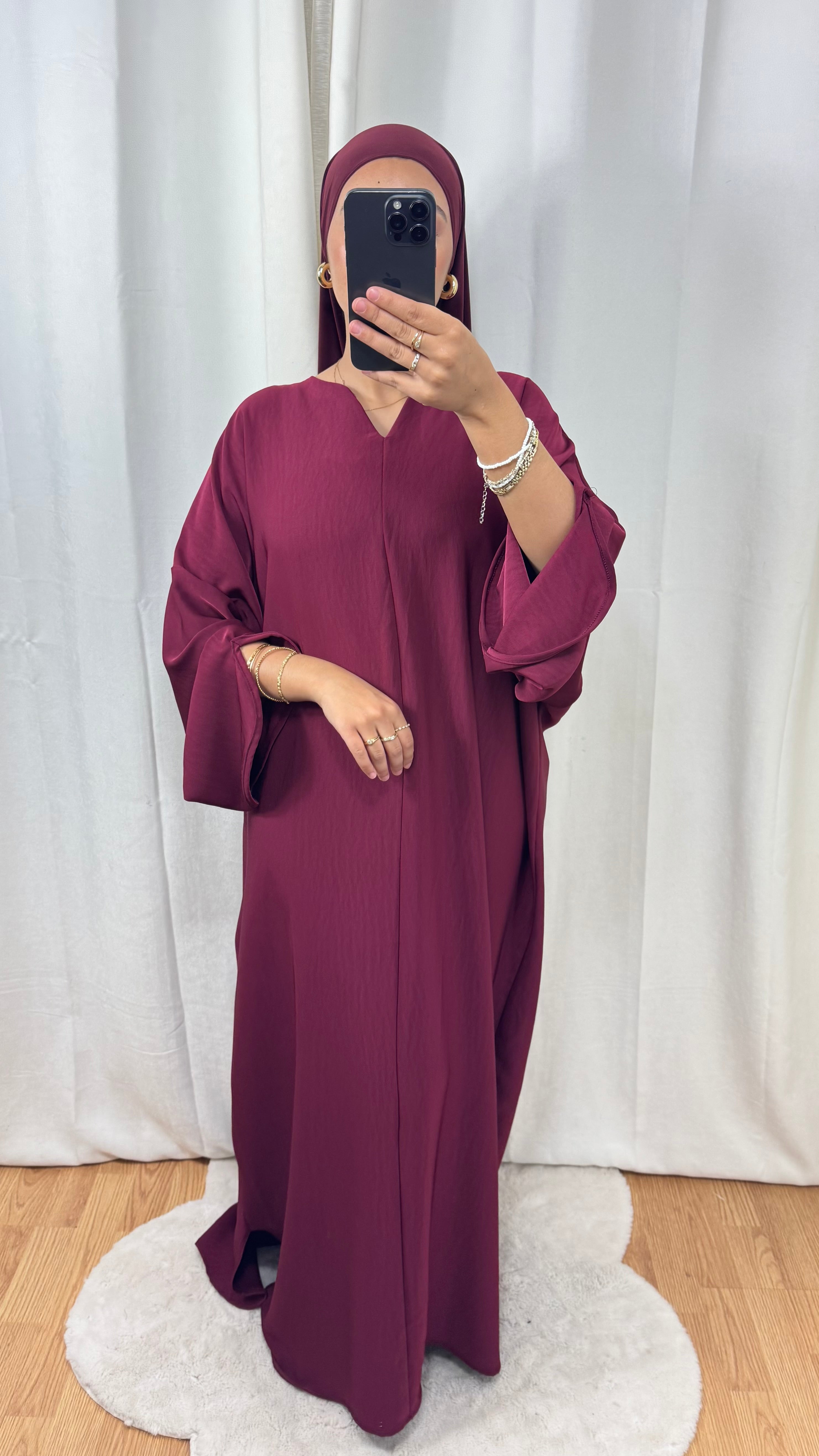 ABAYA DISTINGUÉE - BORDEAUX