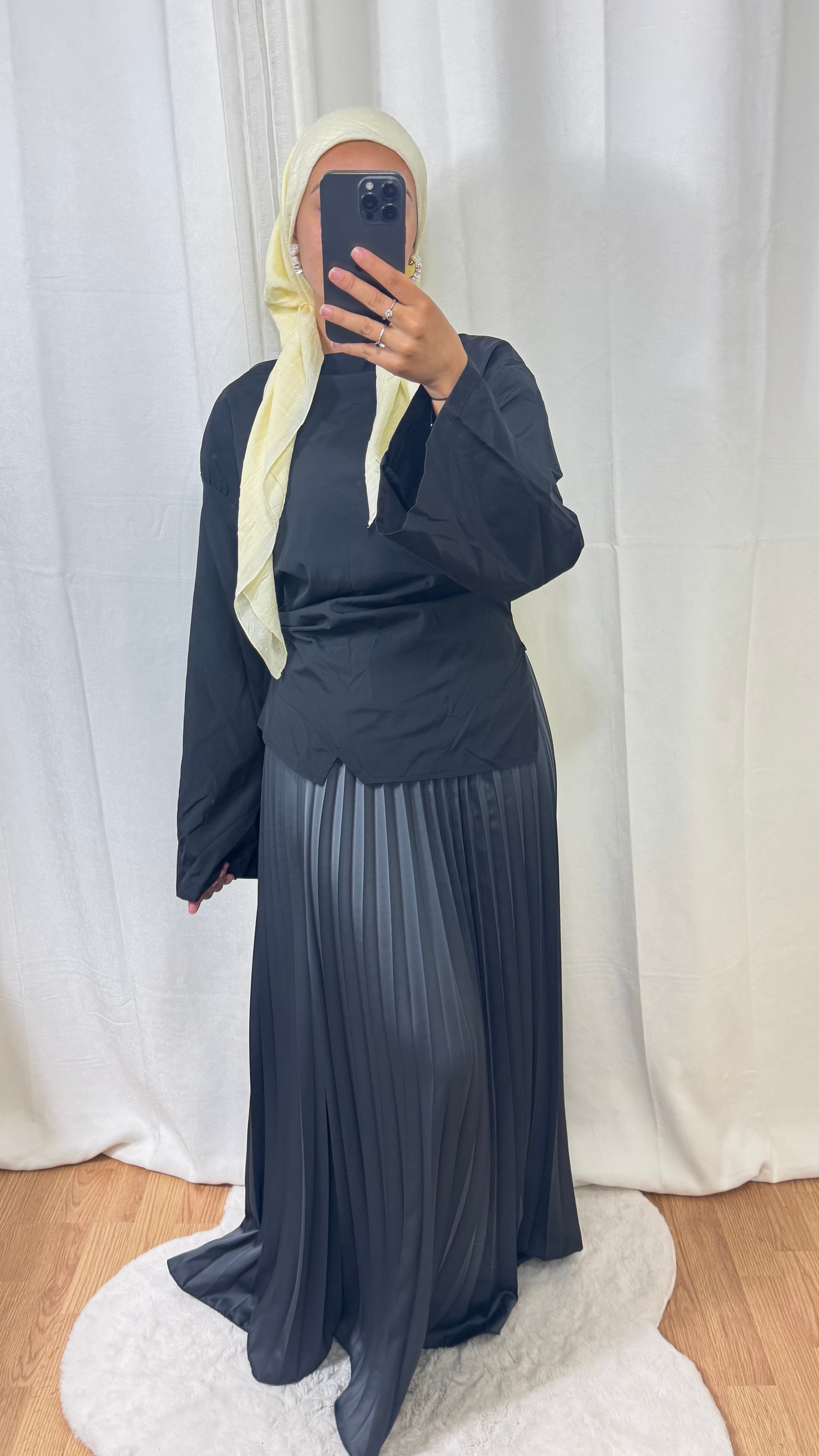 JUPE PLISSÉE SATINÉE LAYAA - GRIS ANTHRACITE