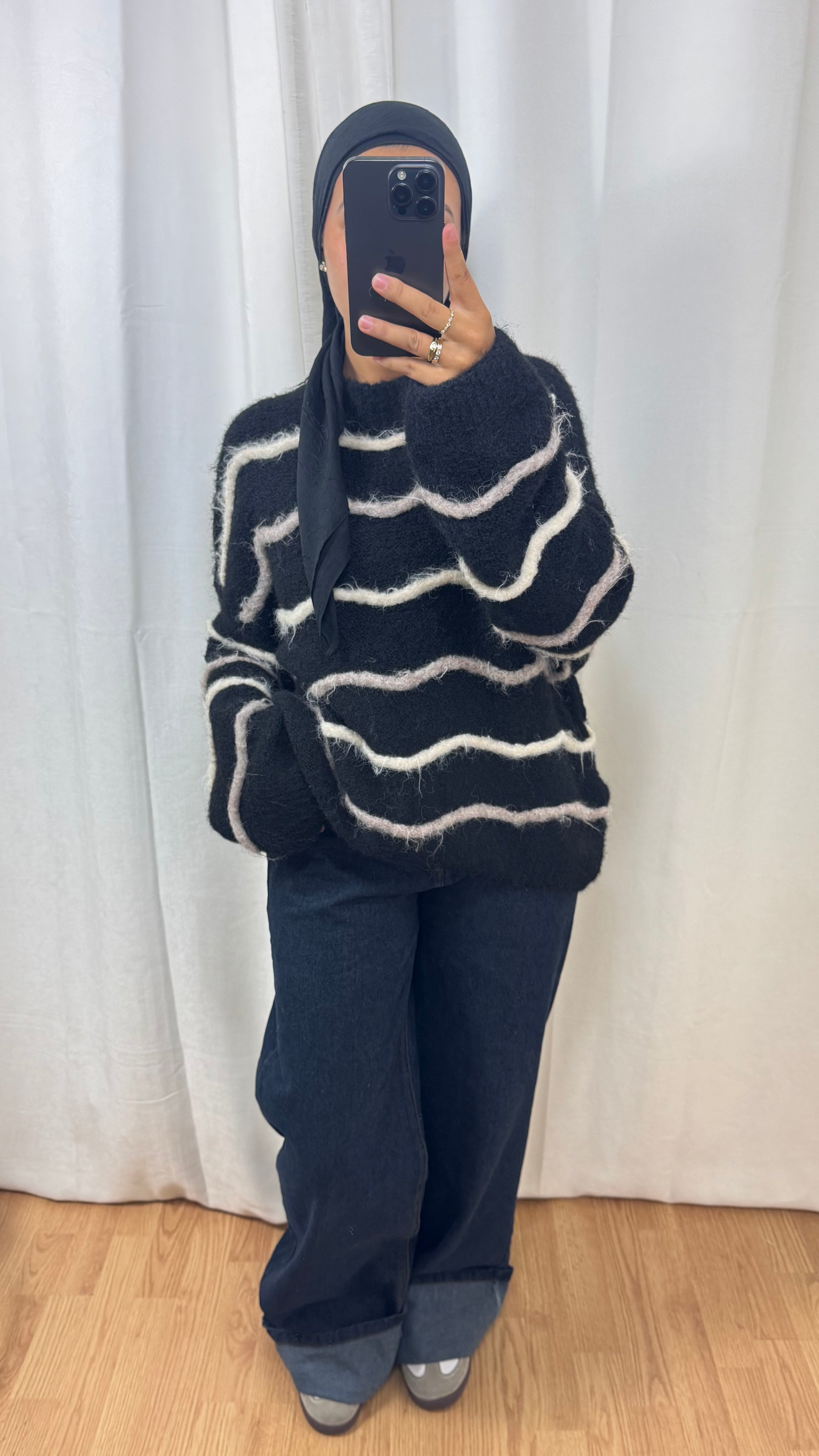 PULL NOIR