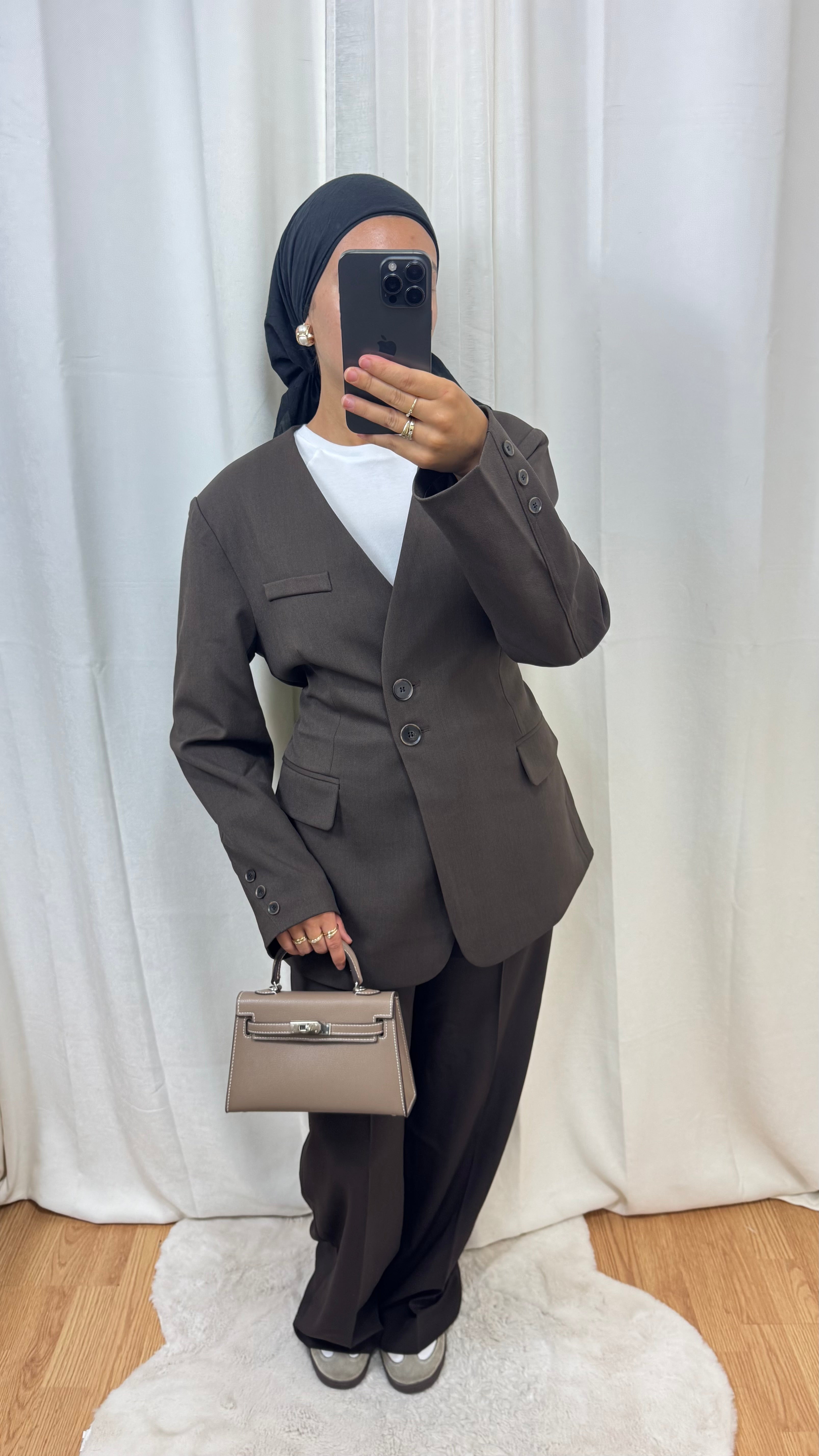 BLAZER CINTRÉ AVEC CEINTURE AU DOS - MARRON