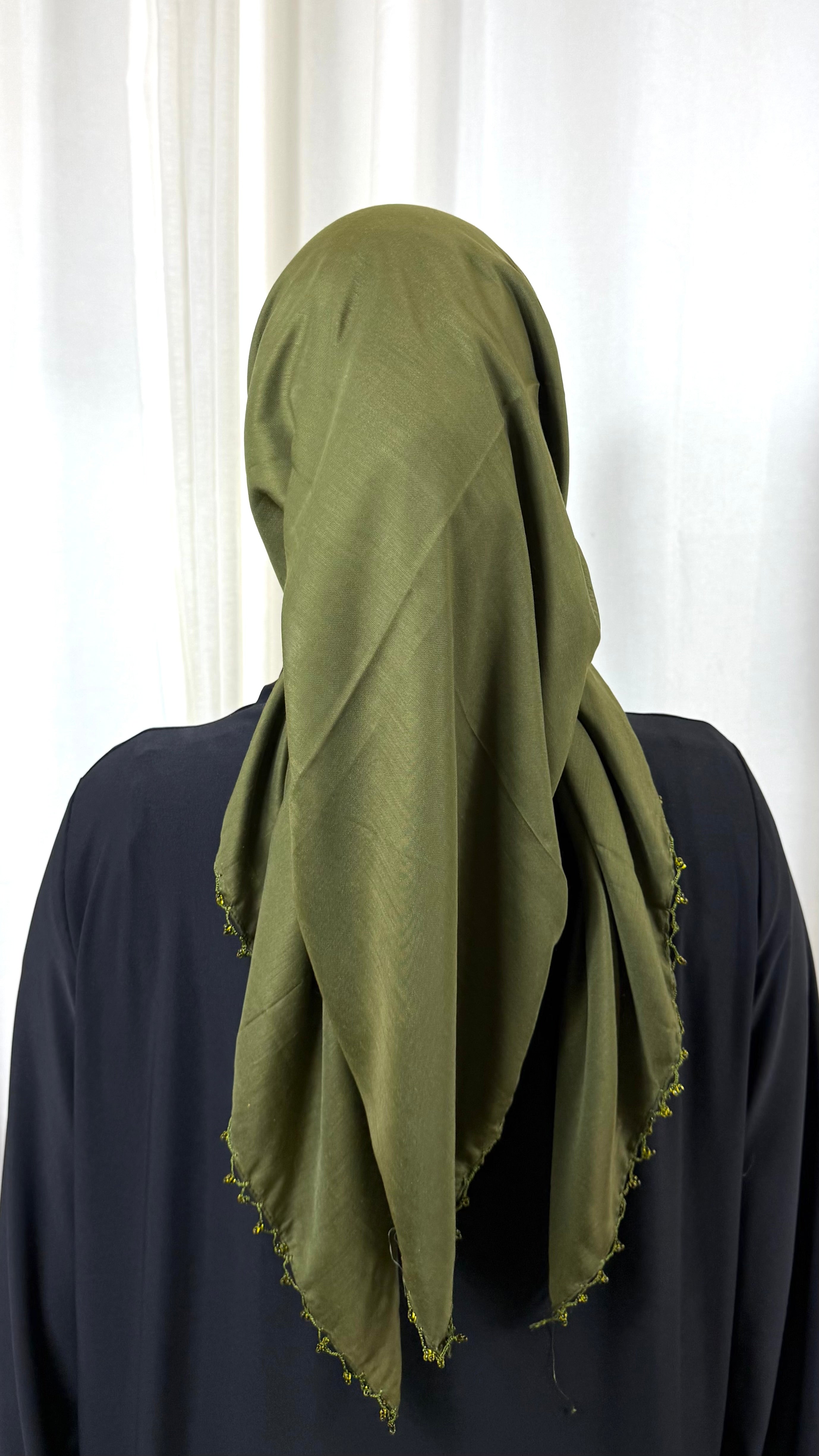 CARRÉ COTON ORNÉ DE PERLES - KAKI FONCÉ