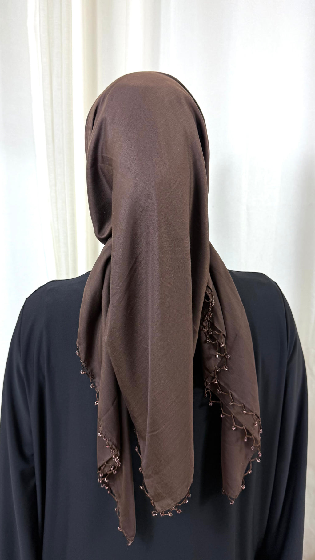 CARRÉ COTON ORNÉ DE PERLES - MARRON