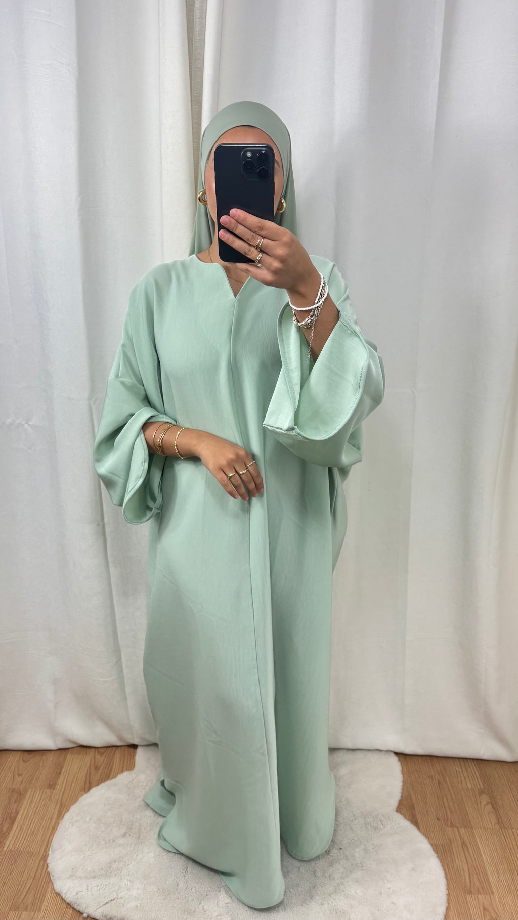 ABAYA DISTINGUÉE - VERT PASTEL