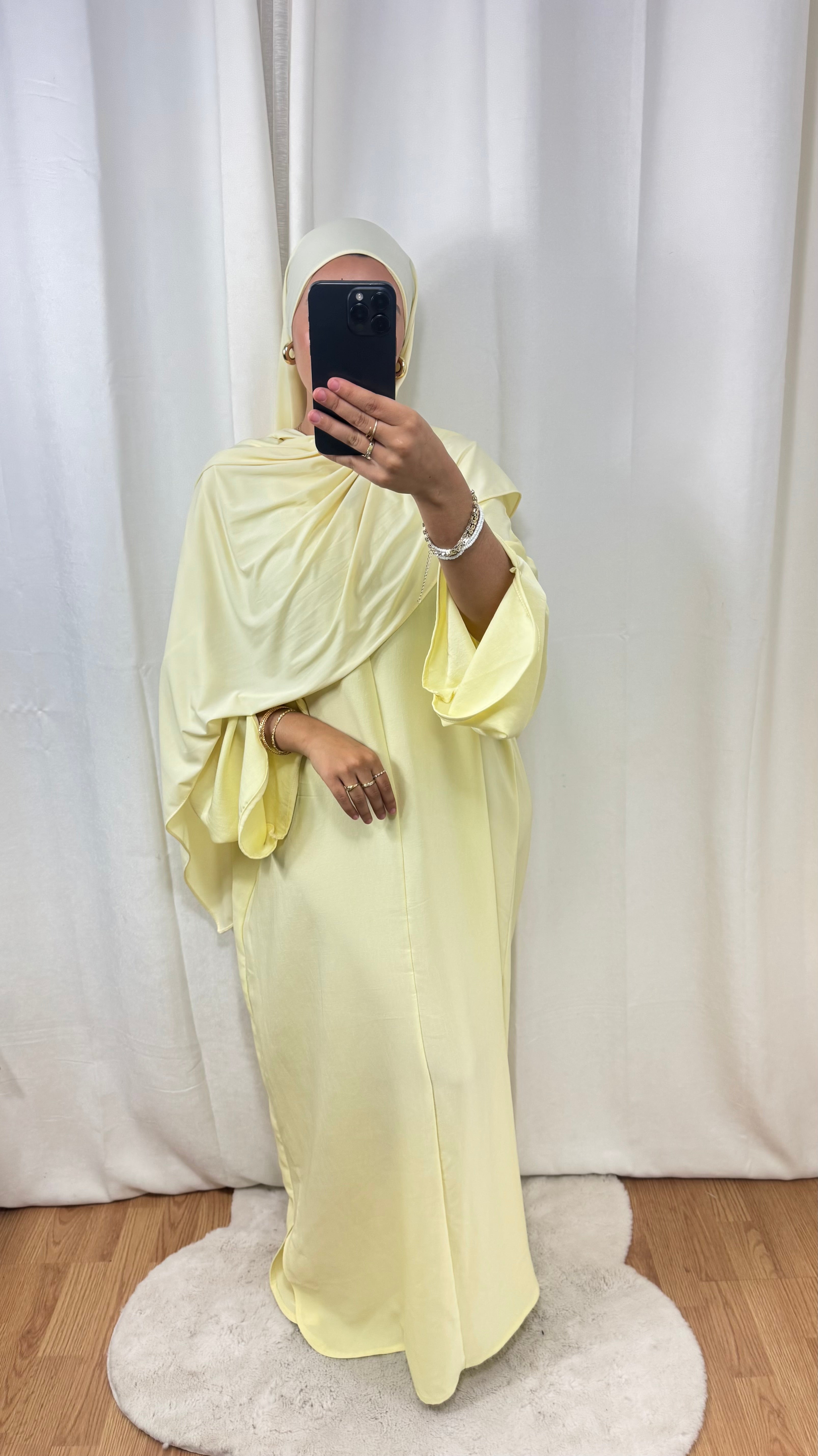 ABAYA DISTINGUÉE - JAUNE