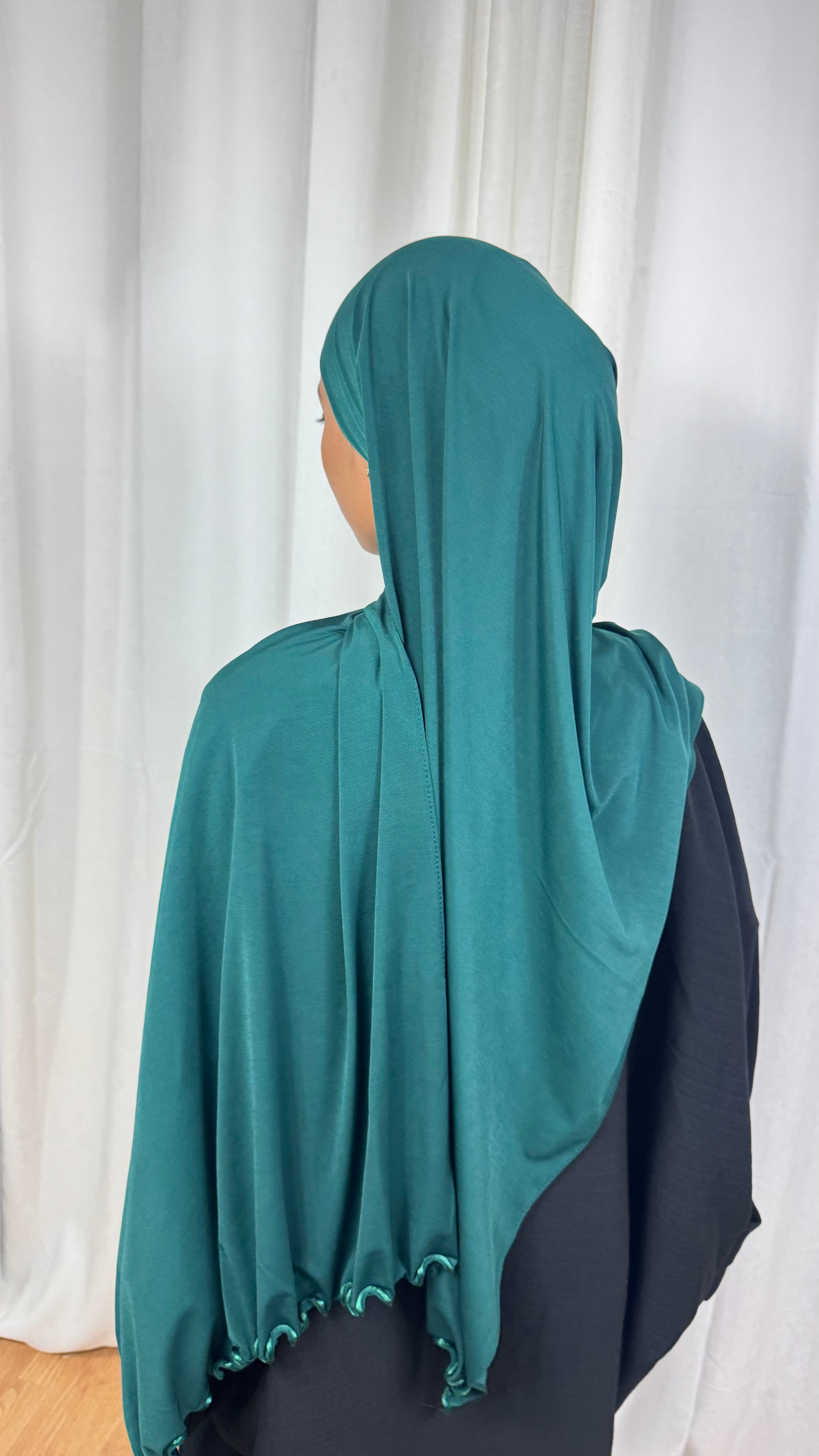 JERSEY PREMIUM BOUCLE SATIN - EMERAUDE