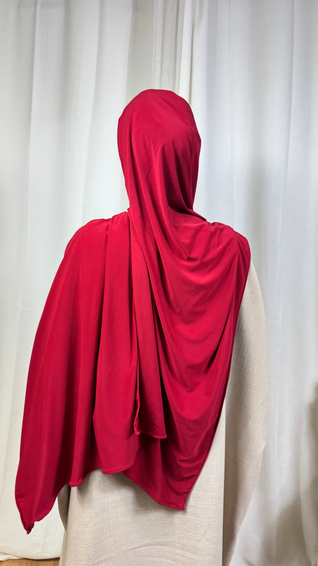 HIJAB JERSEY PREMIUM - ROUGE