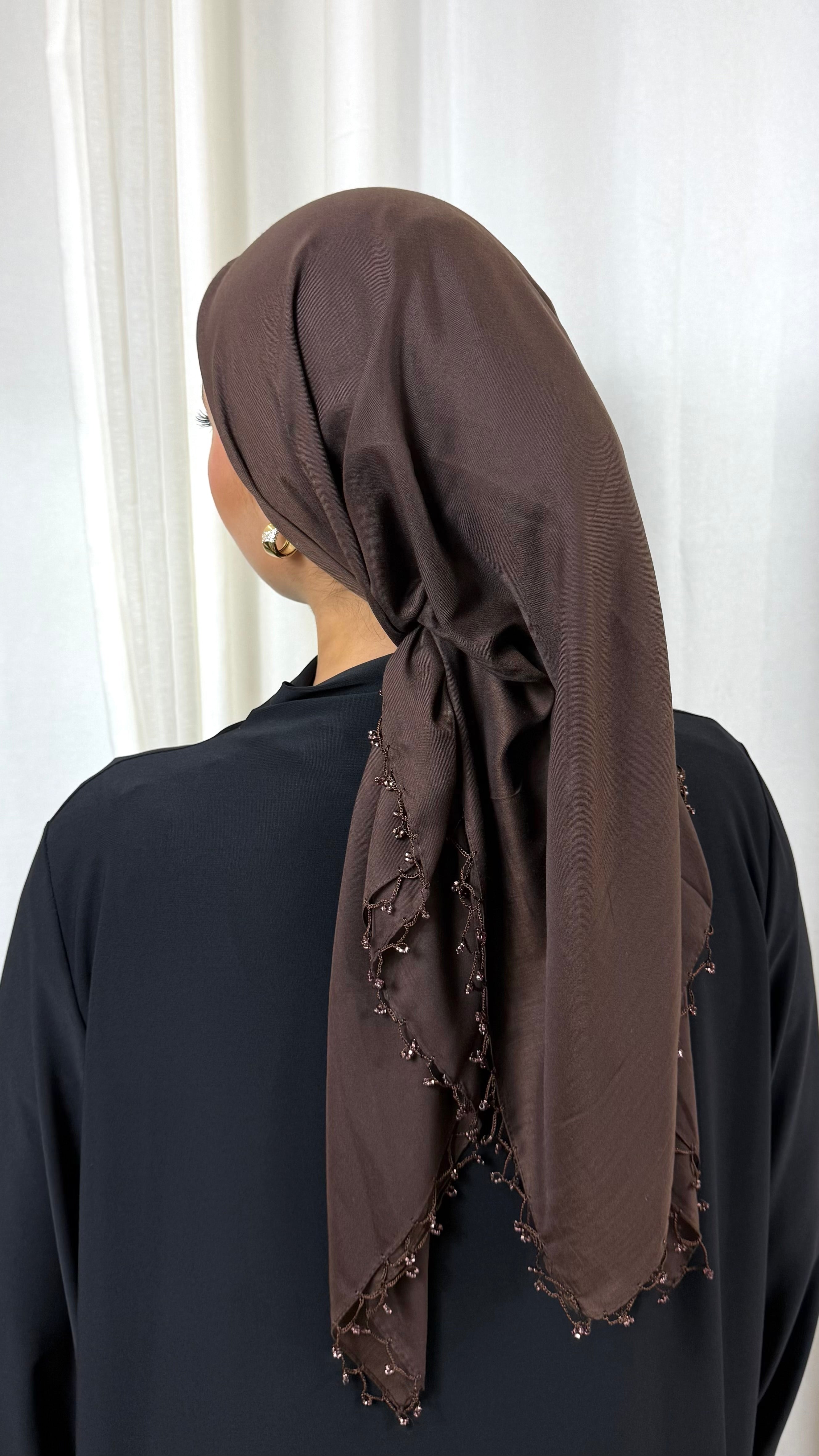 CARRÉ COTON ORNÉ DE PERLES - MARRON