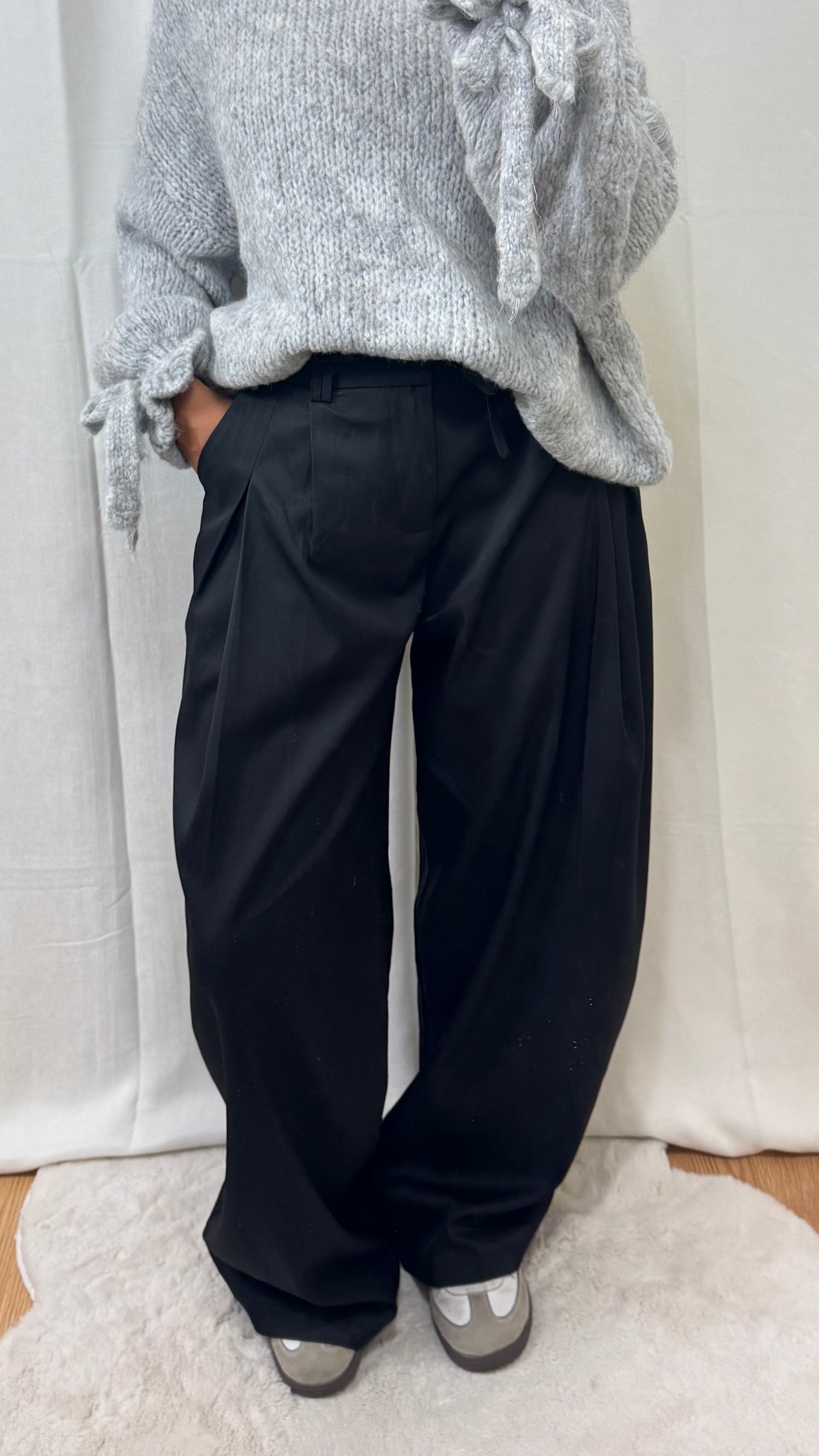 PANTALON À PINCE - NOIR