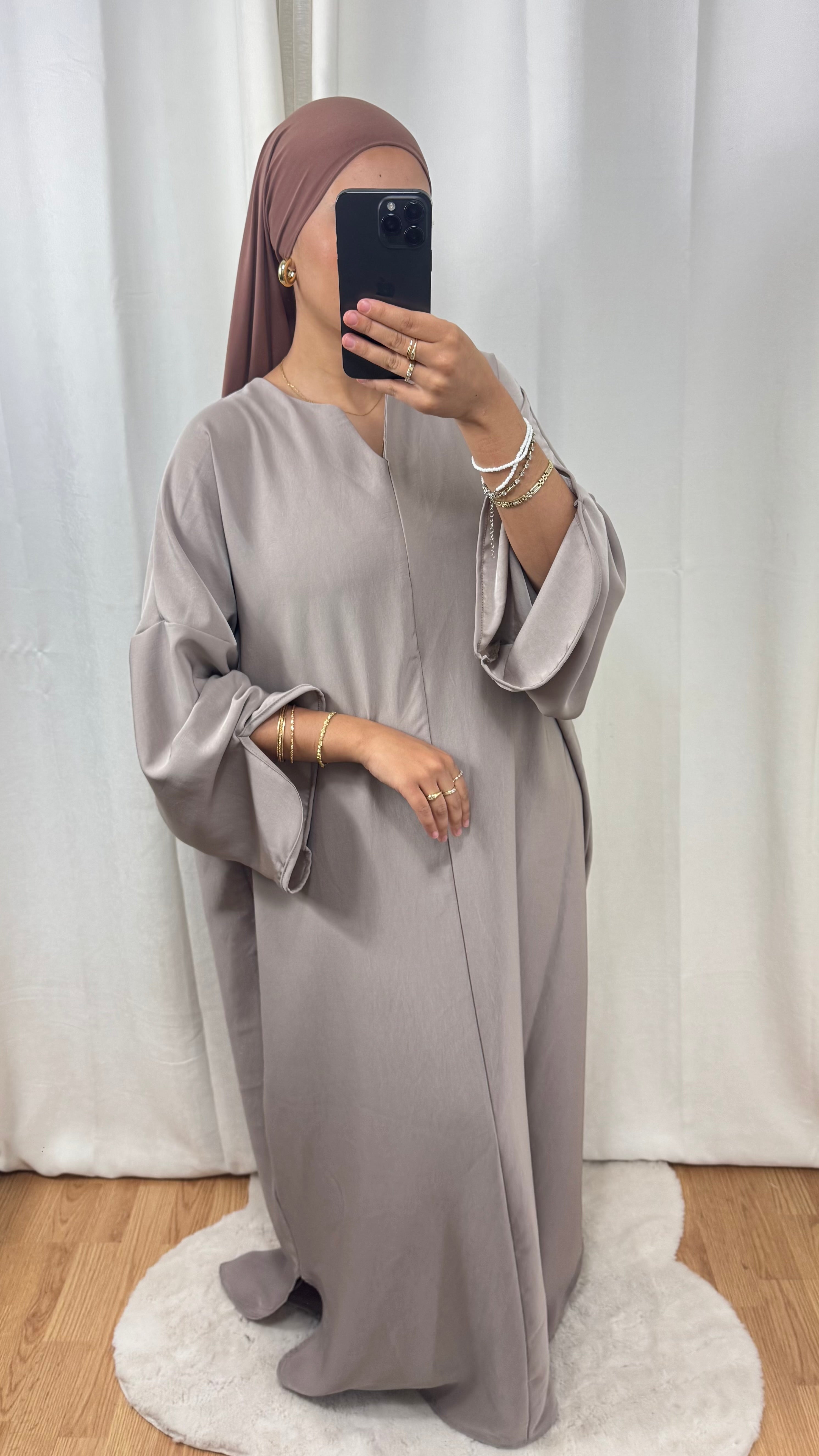 ABAYA DISTINGUÉE - TAUPE