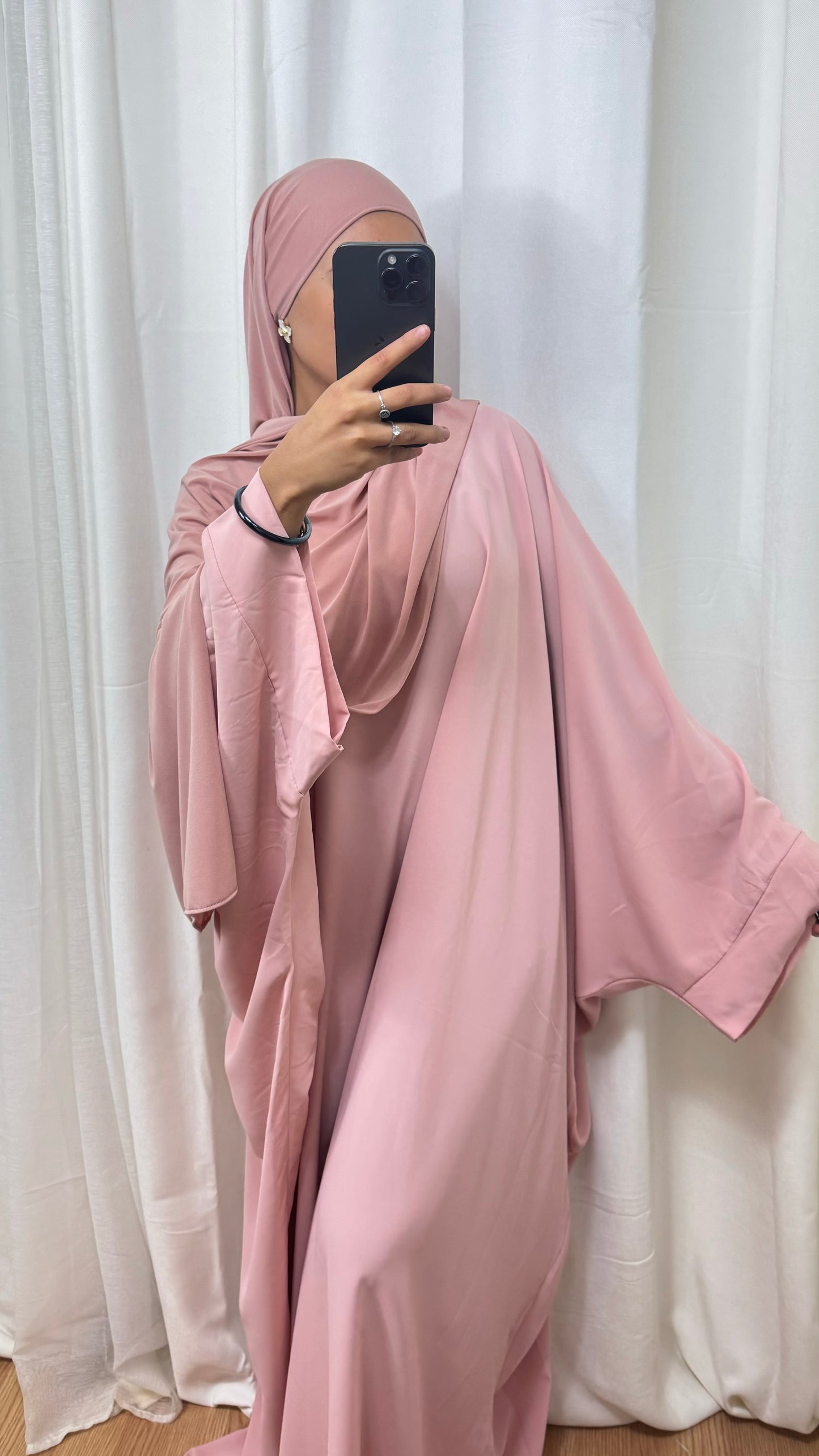 ABAYA SAOUDIENNE ELEGANCE - ROSE SAUMON