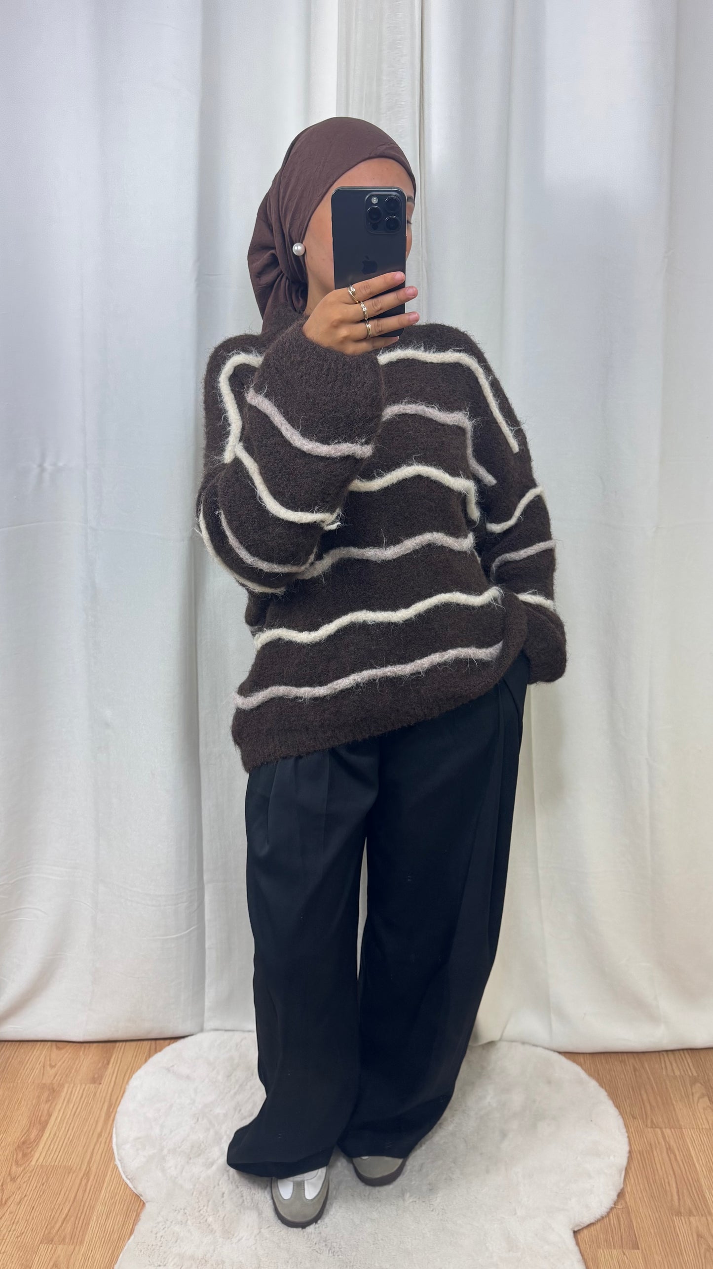PULL MARRON