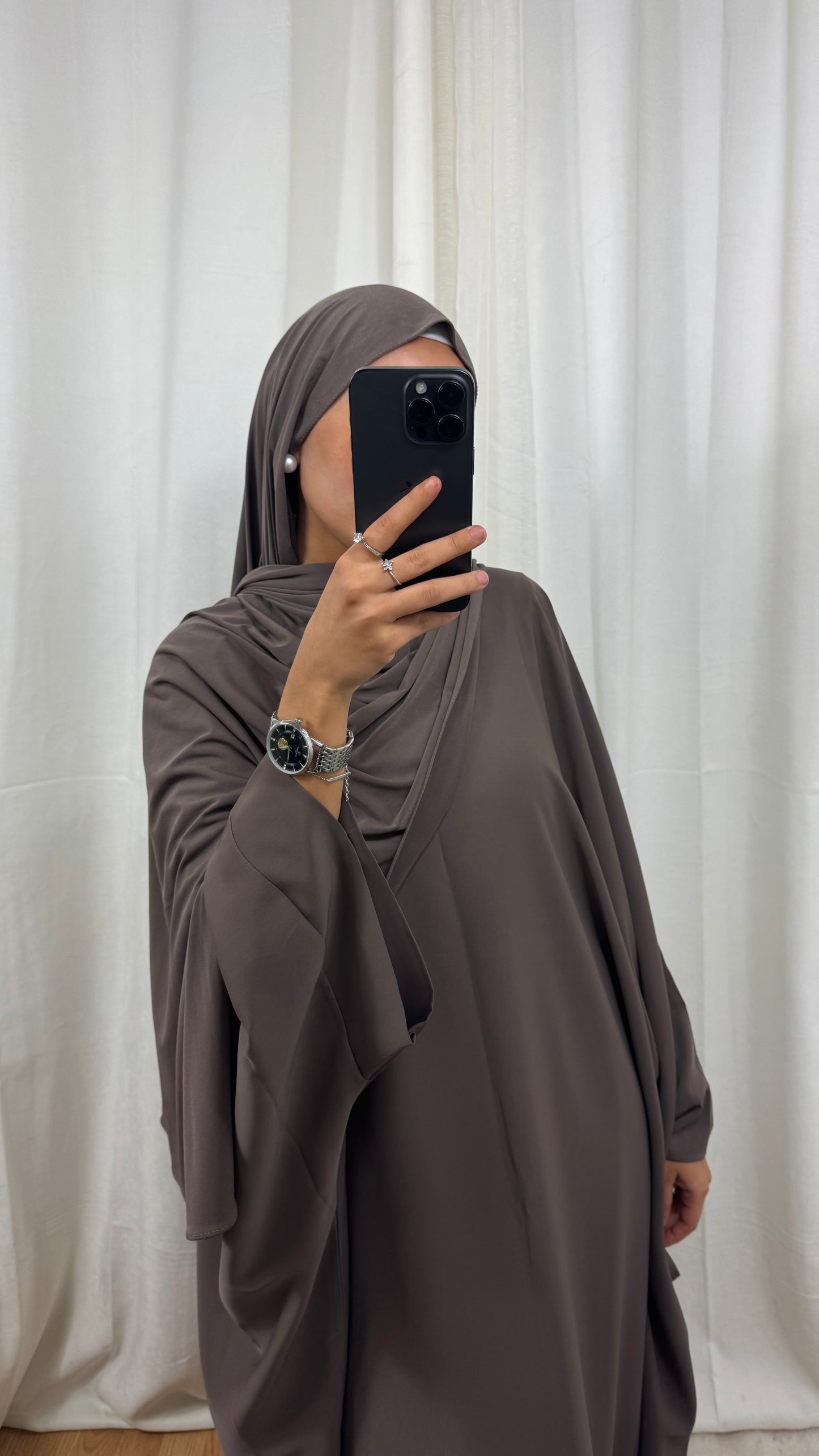 ABAYA SAOUDIENNE ELEGANCE - TAUPE FONCÉ