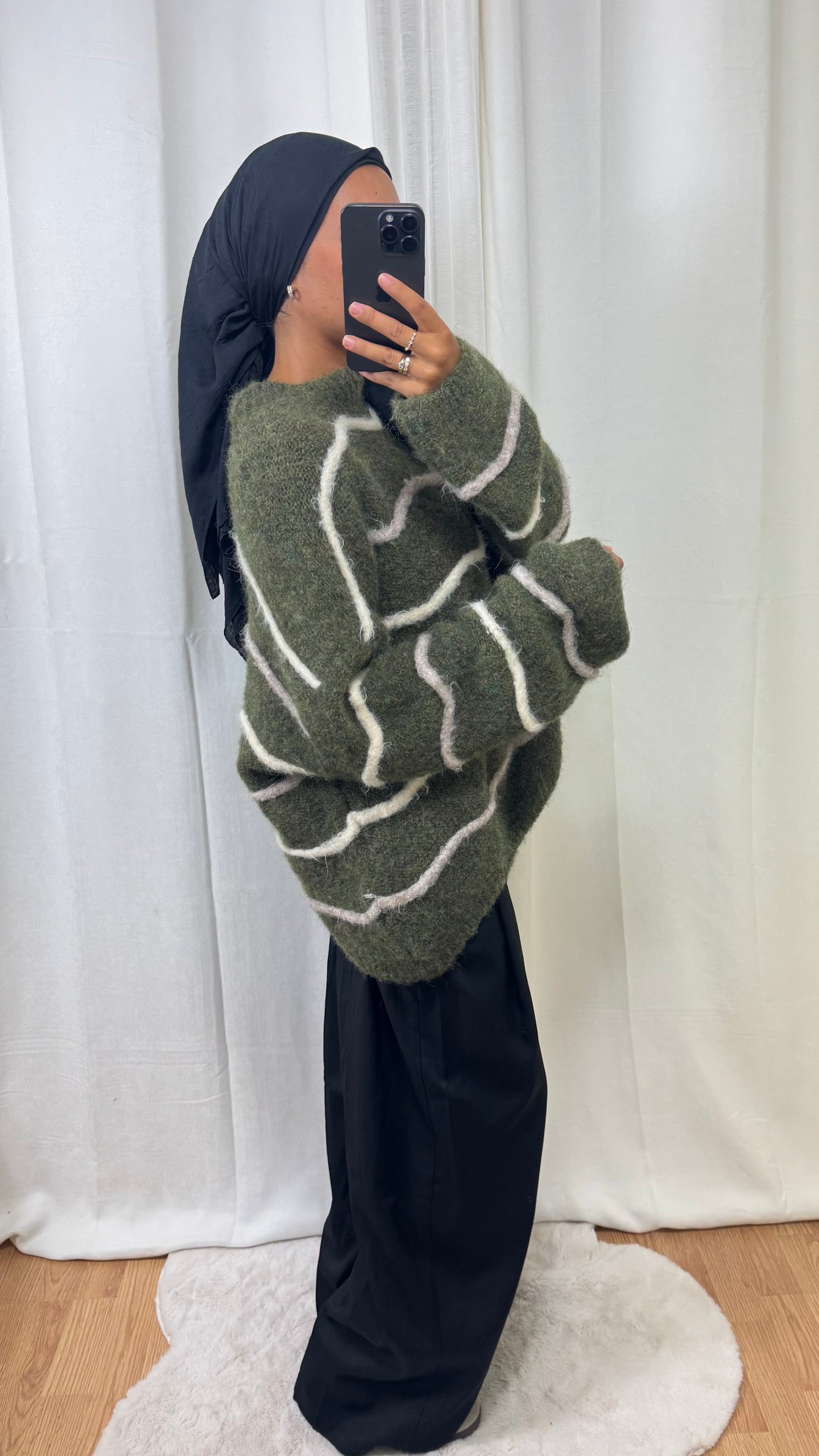 PULL OLIVE