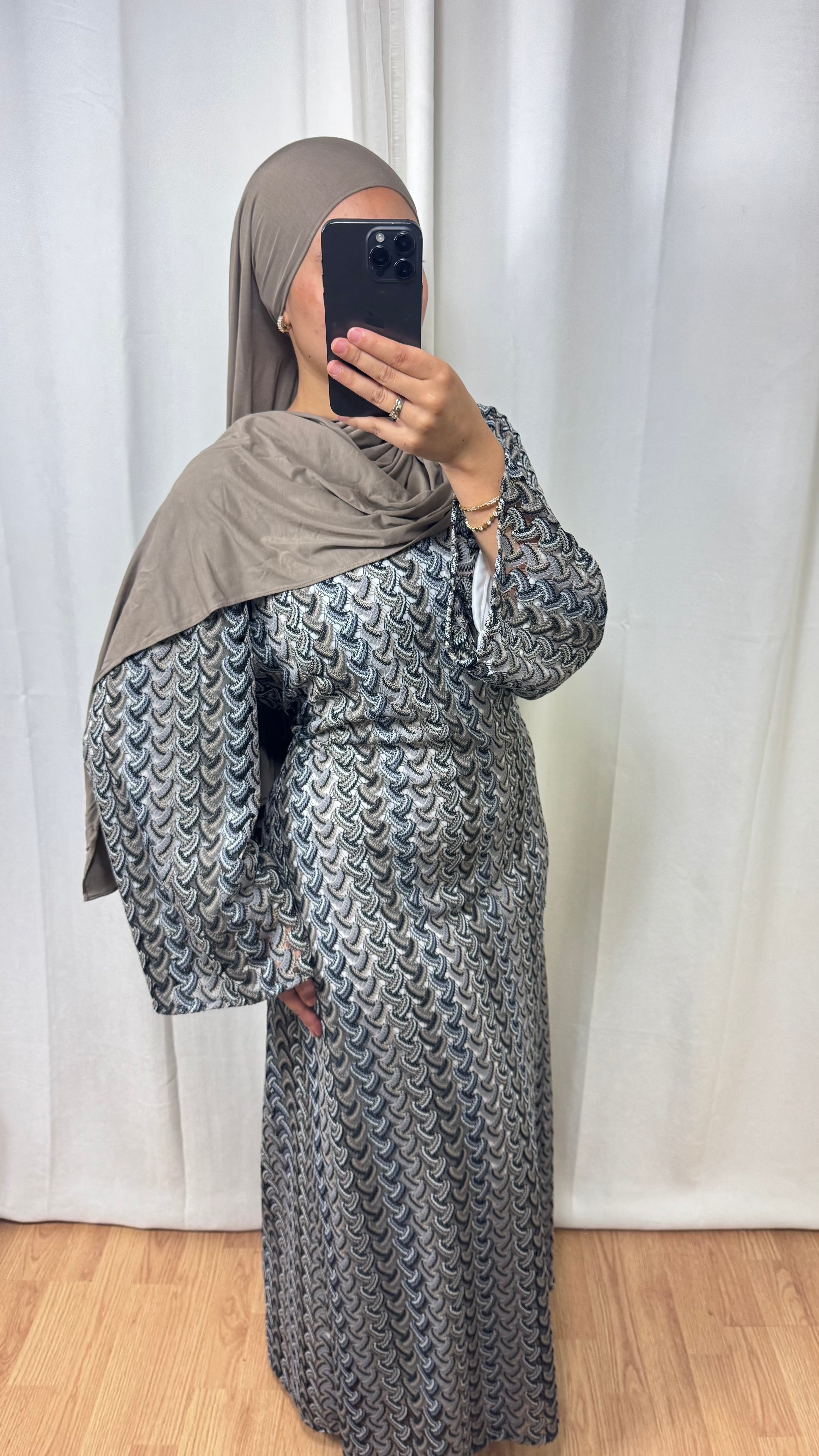 ROBE EN MAILLE - TAUPE