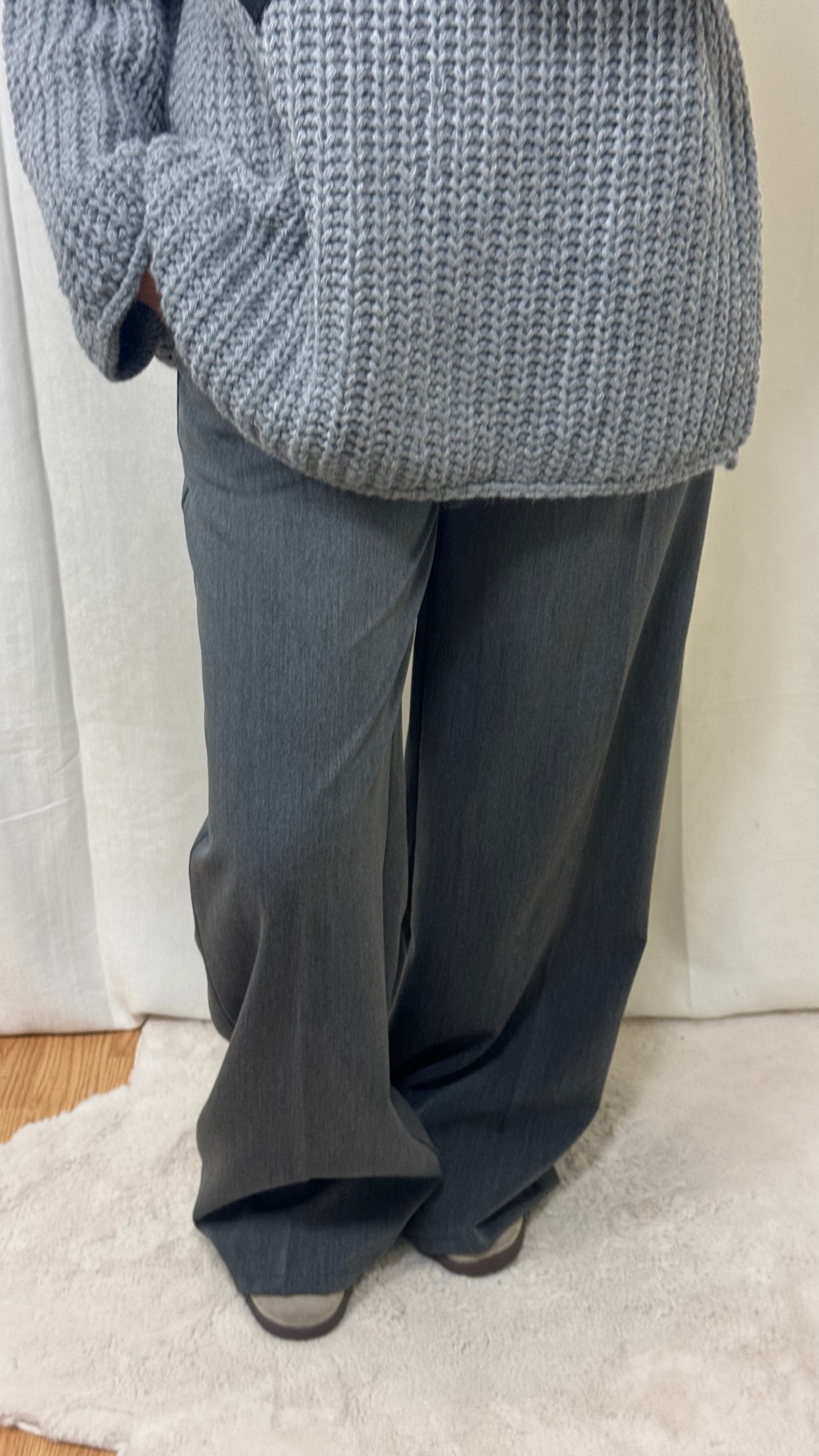 PANTALON À PINCE - GRIS