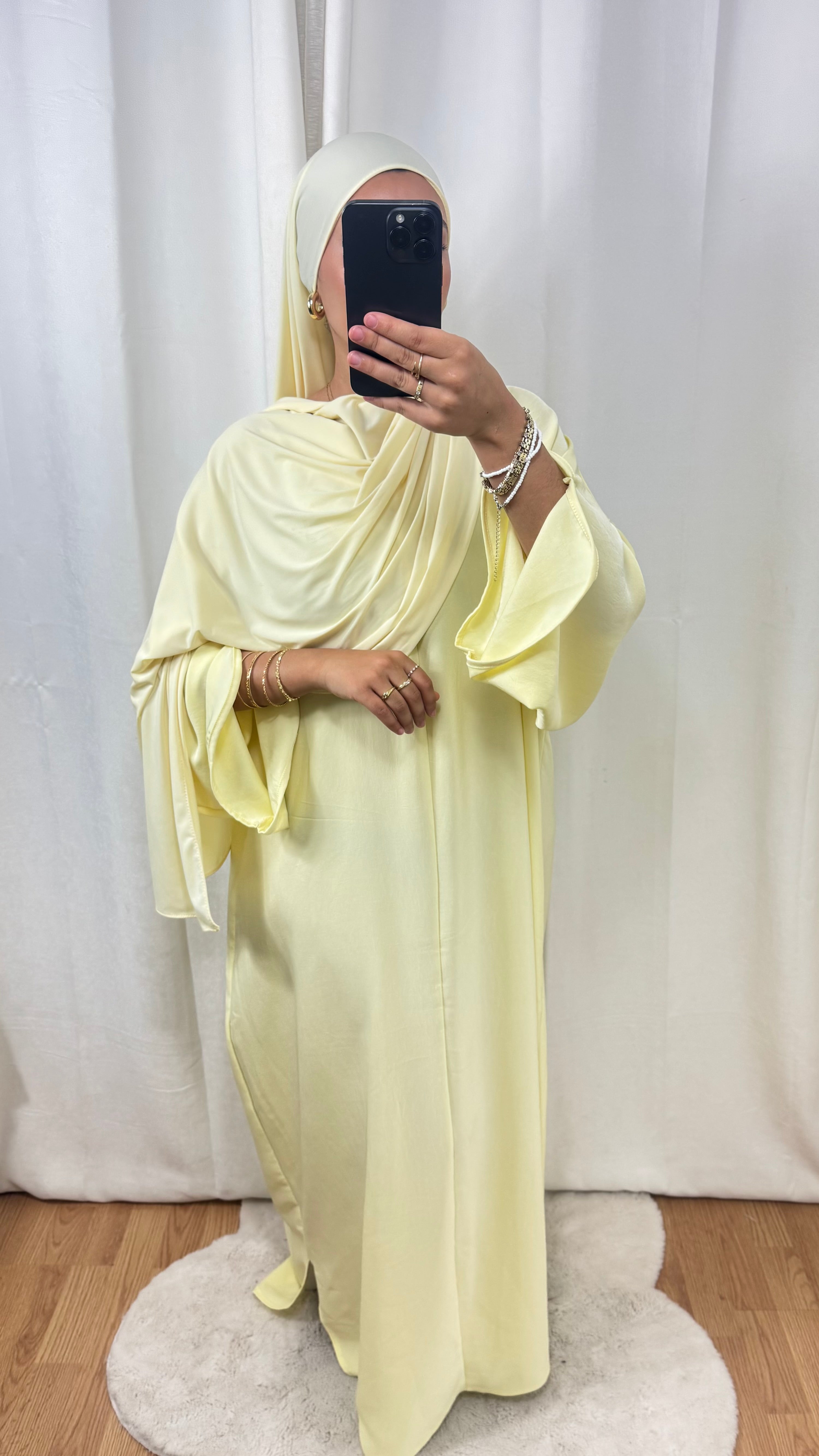 ABAYA DISTINGUÉE - JAUNE