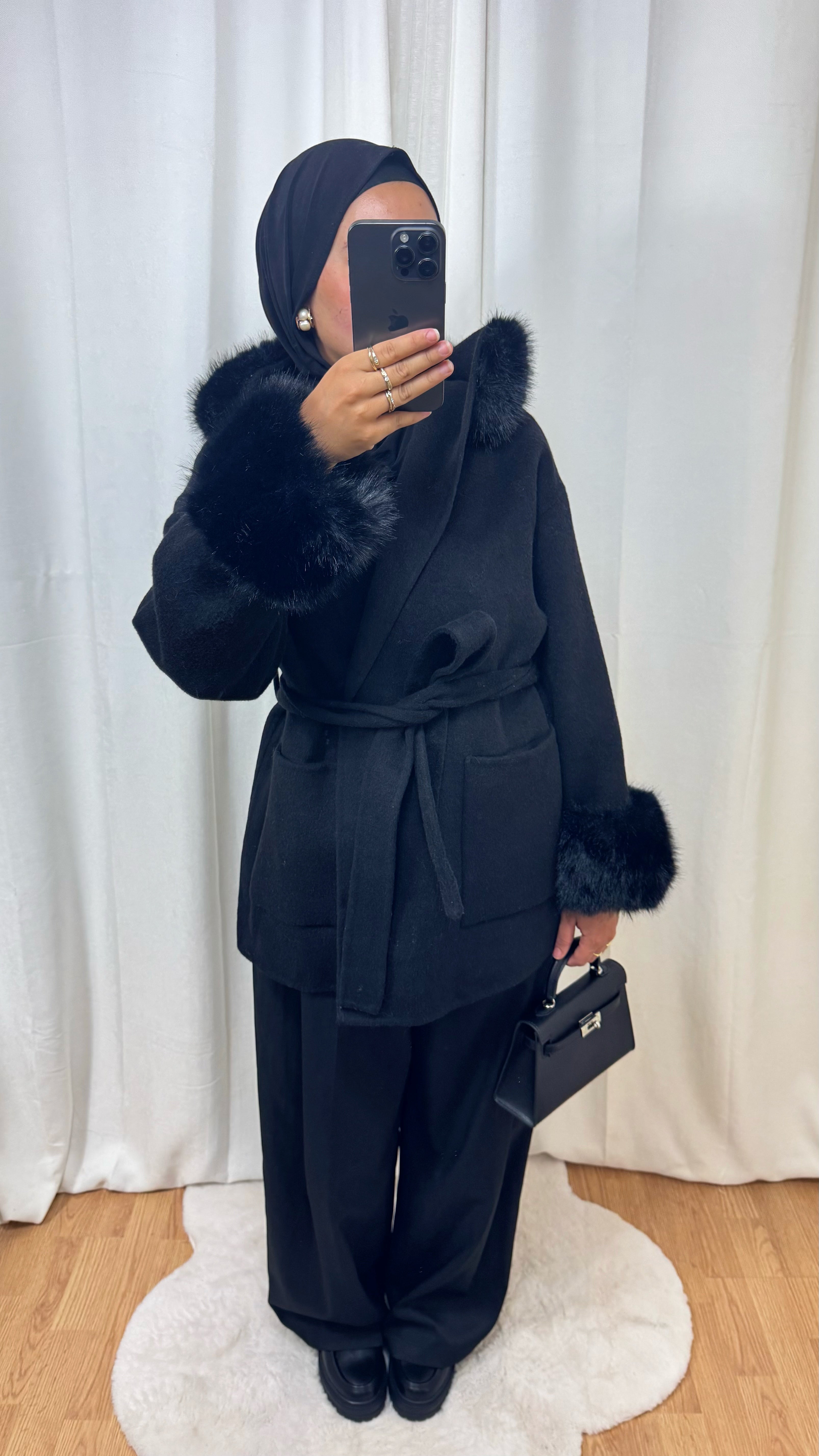 MANTEAU EN LAINE - NOIR