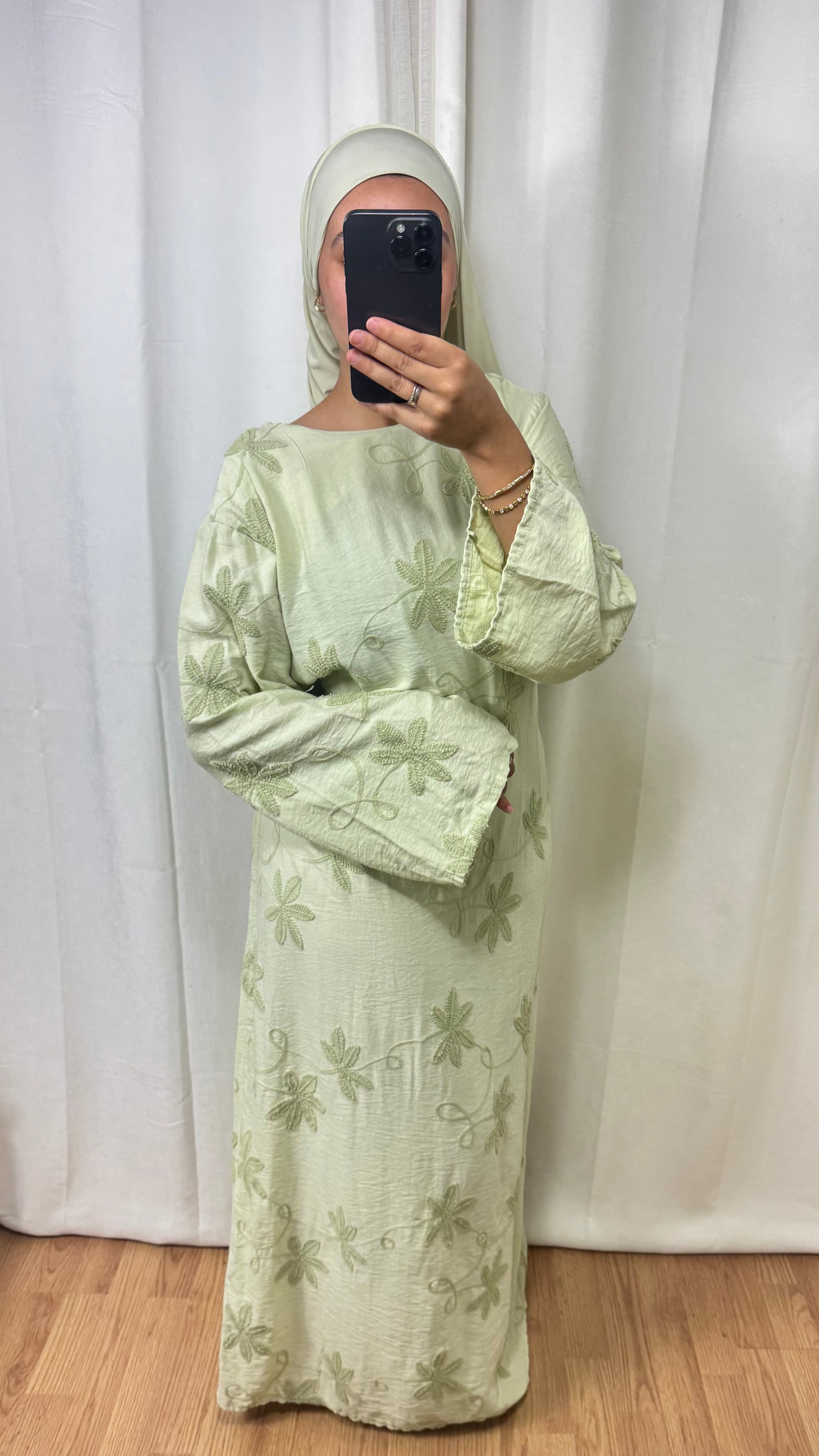 ROBE YNES - VERT ANIS