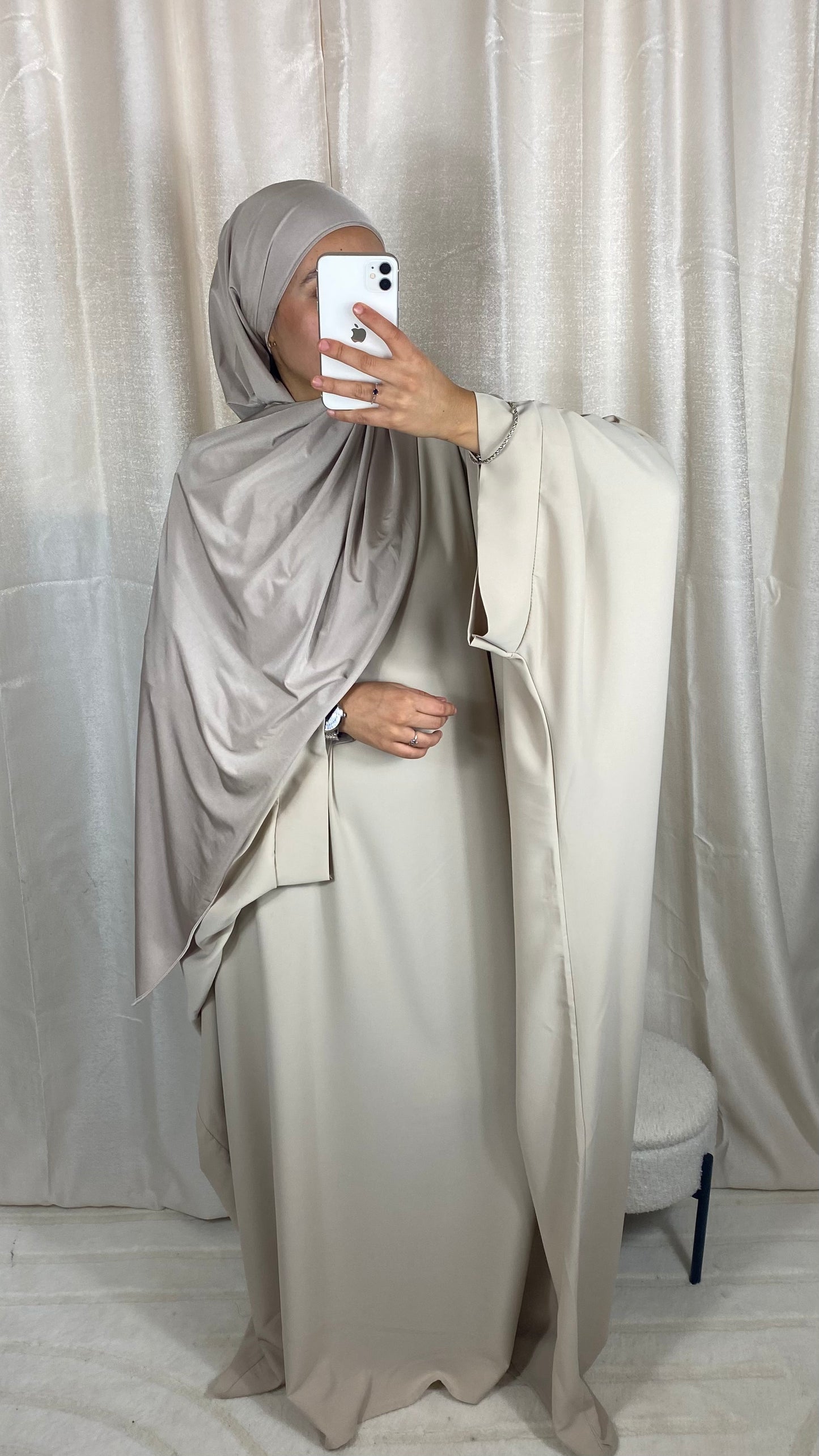 ABAYA SAOUDIENNE ELEGANCE - BEIGE