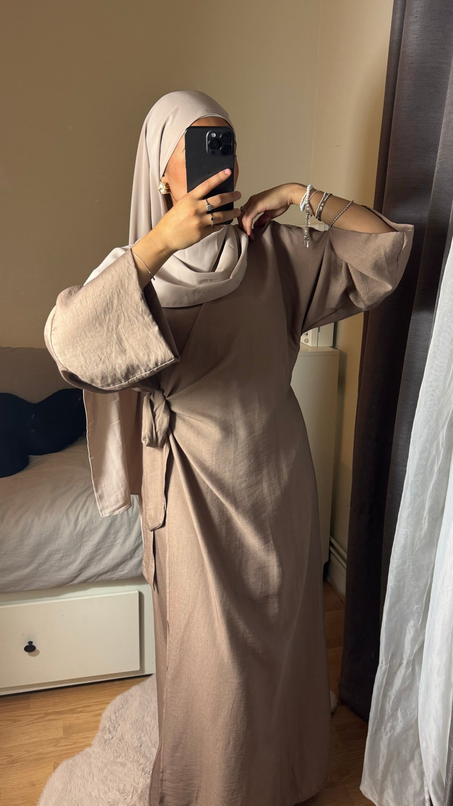 ROBE CACHE COEUR EFFET LIN TAUPE