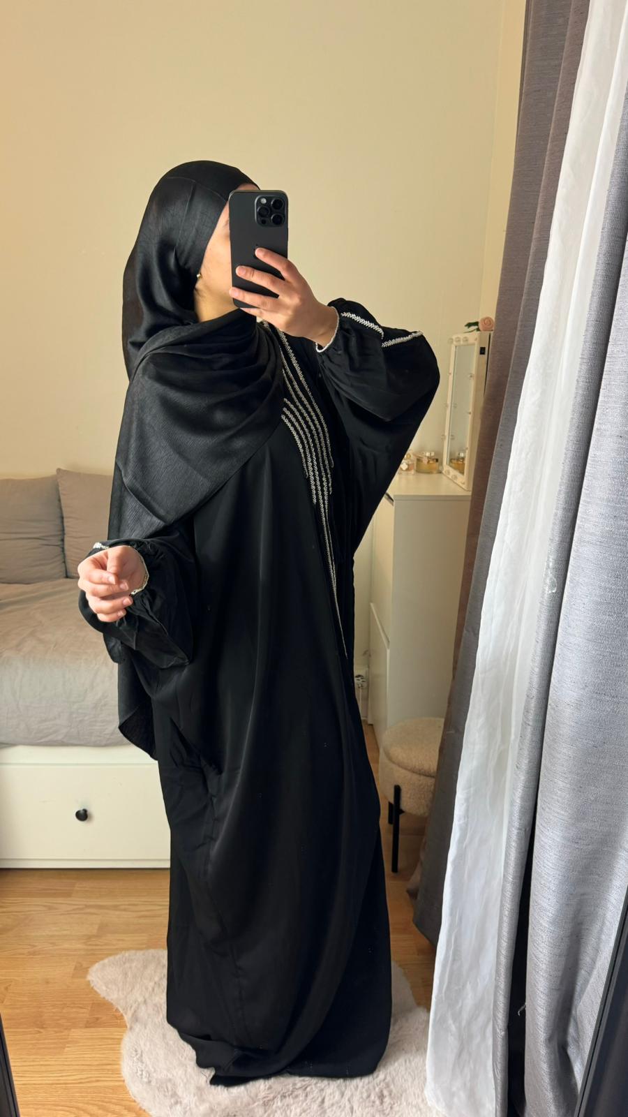 ABAYA PERLÉ - NOIR