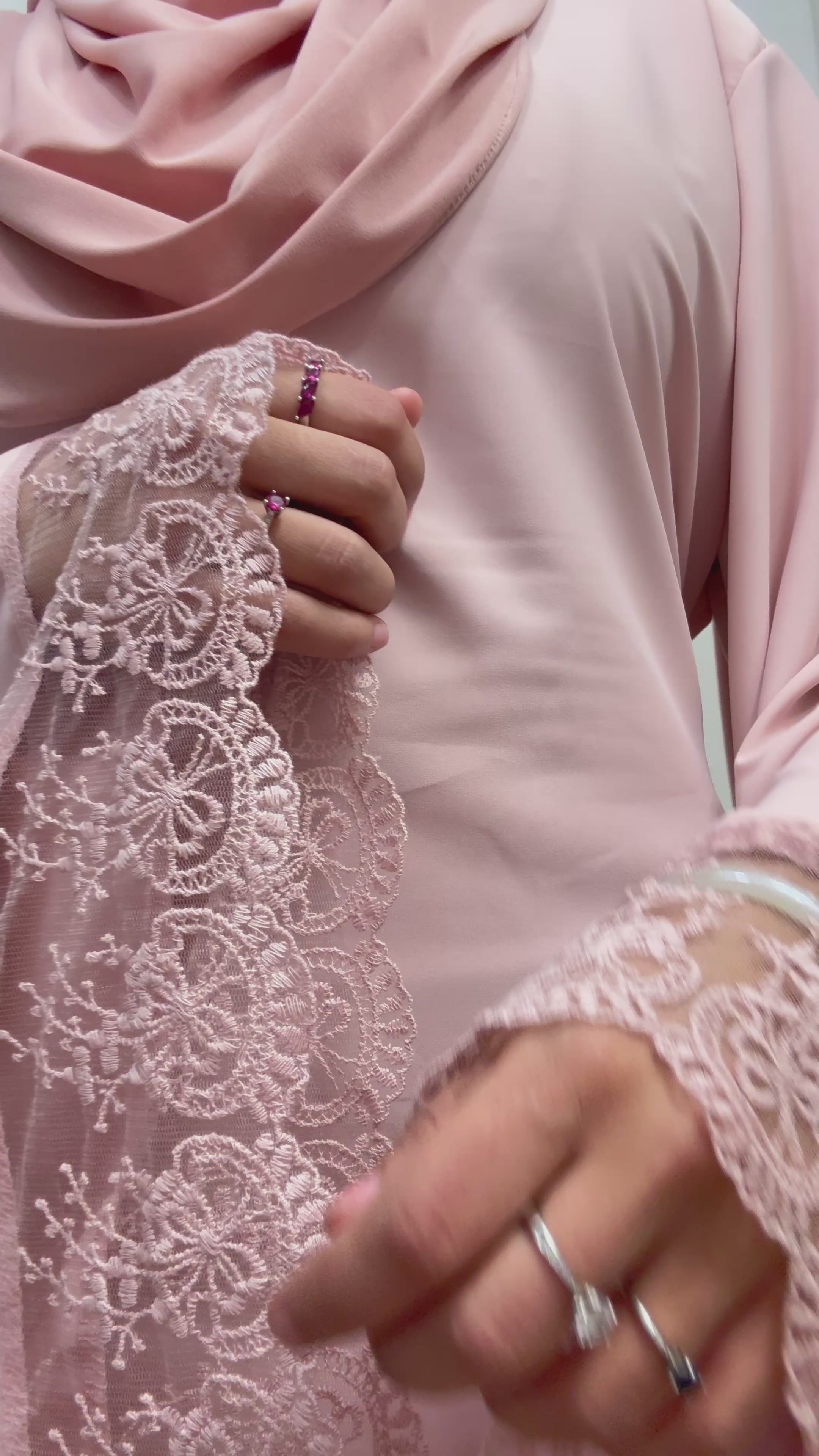 ABAYA DENTELLE - ROSE